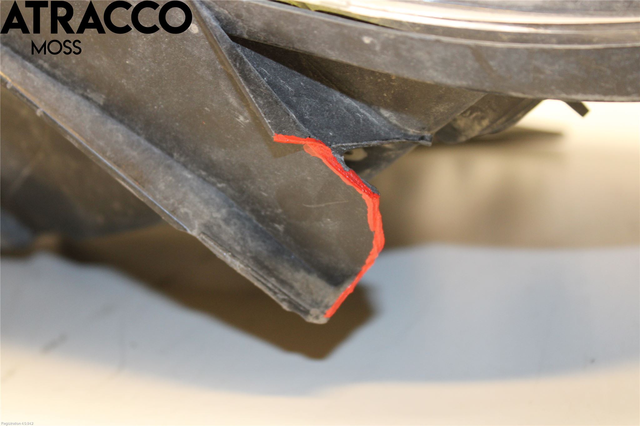 Ford KUGA 08-12 Frontlykt Venstre