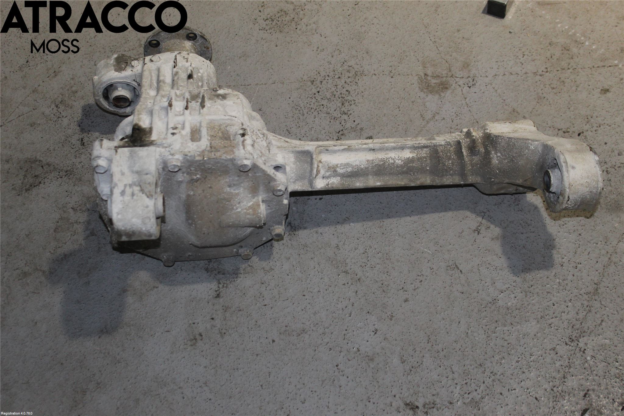 Nissan NAVARA 05-16 Kardang Foran