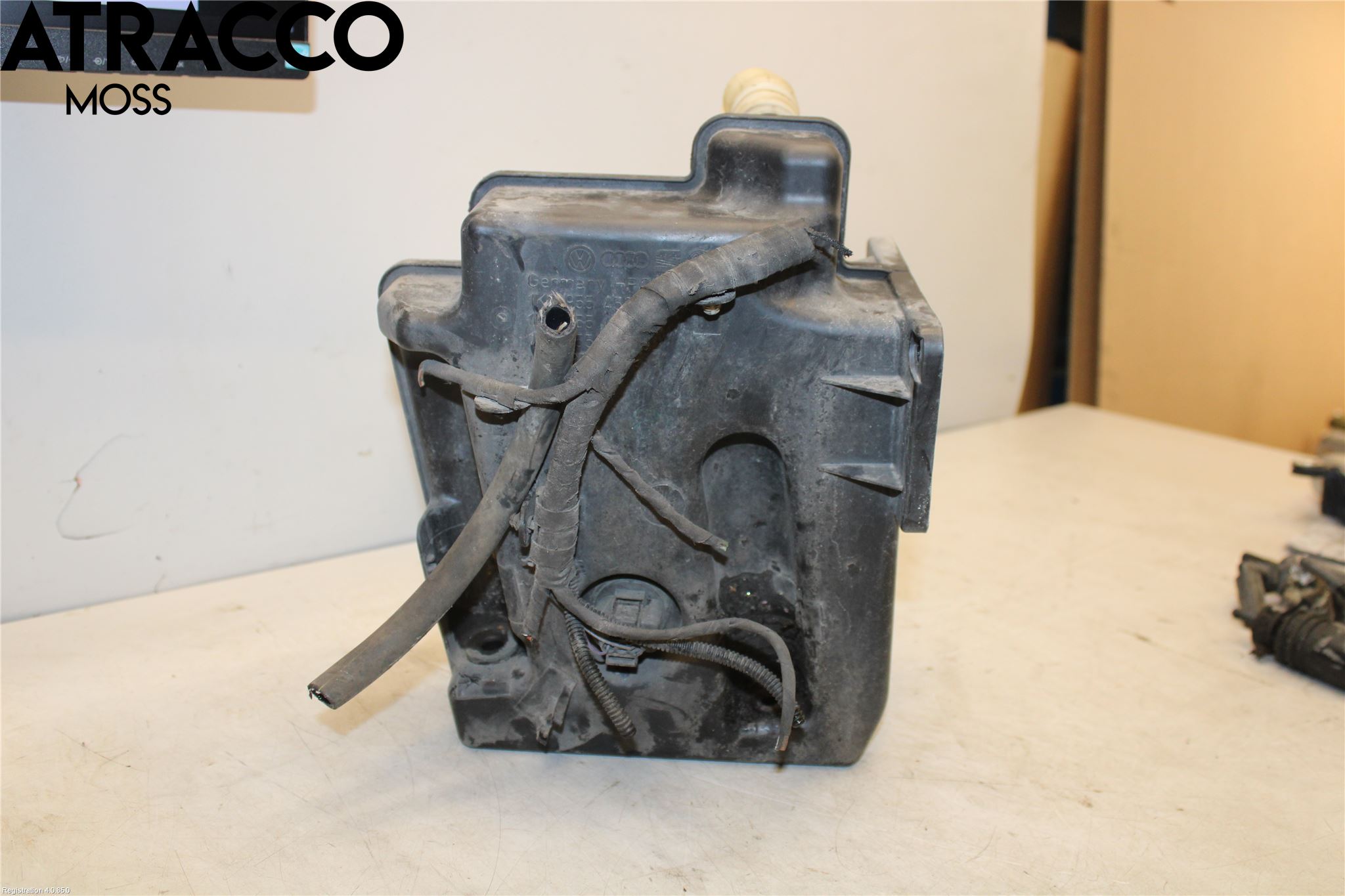 Volkswagen VW GOLF PLUS/CROSS GOLF 04-14 Spylerbeholder Frontrute