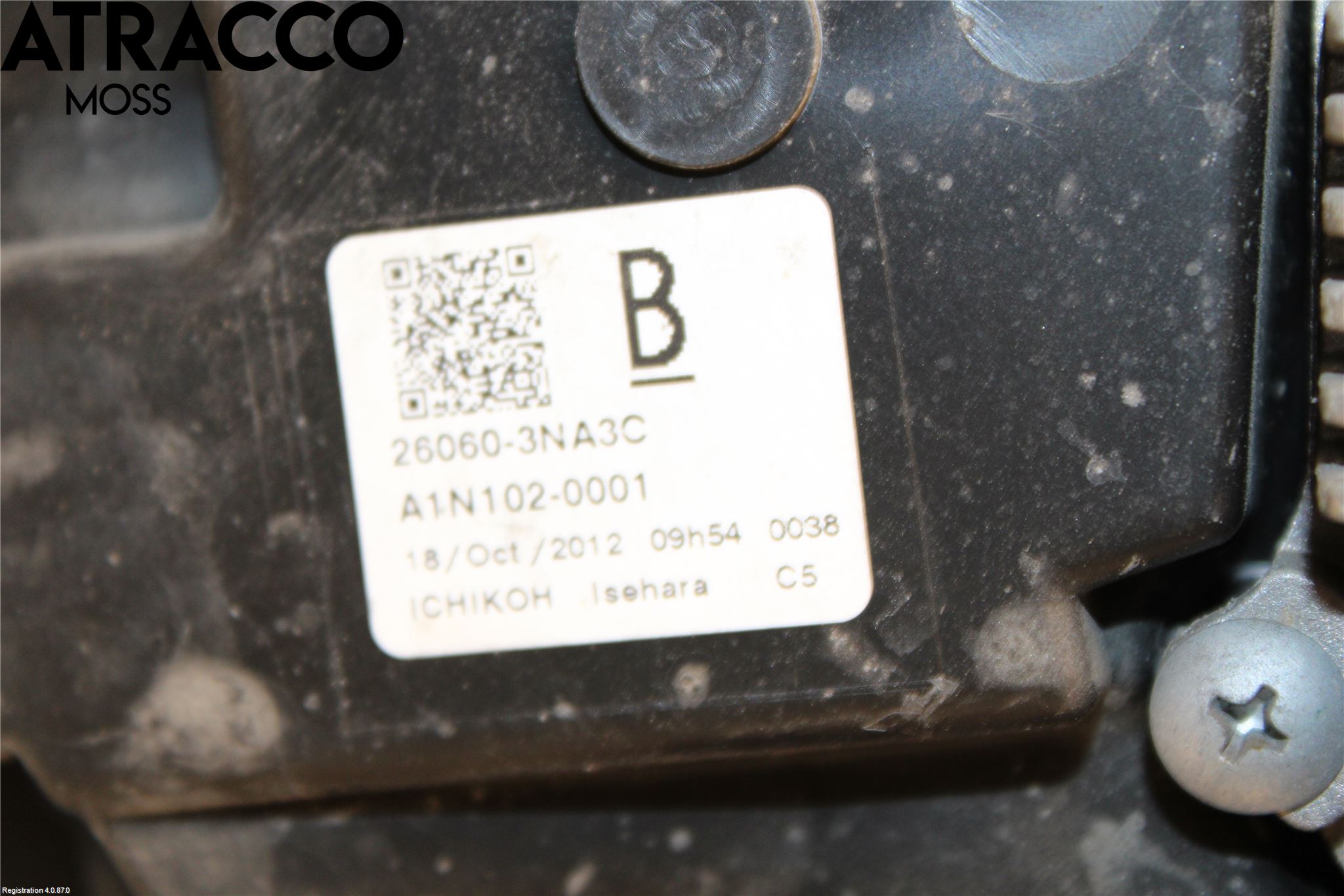 Nissan LEAF 11-17 Frontlykt Venstre