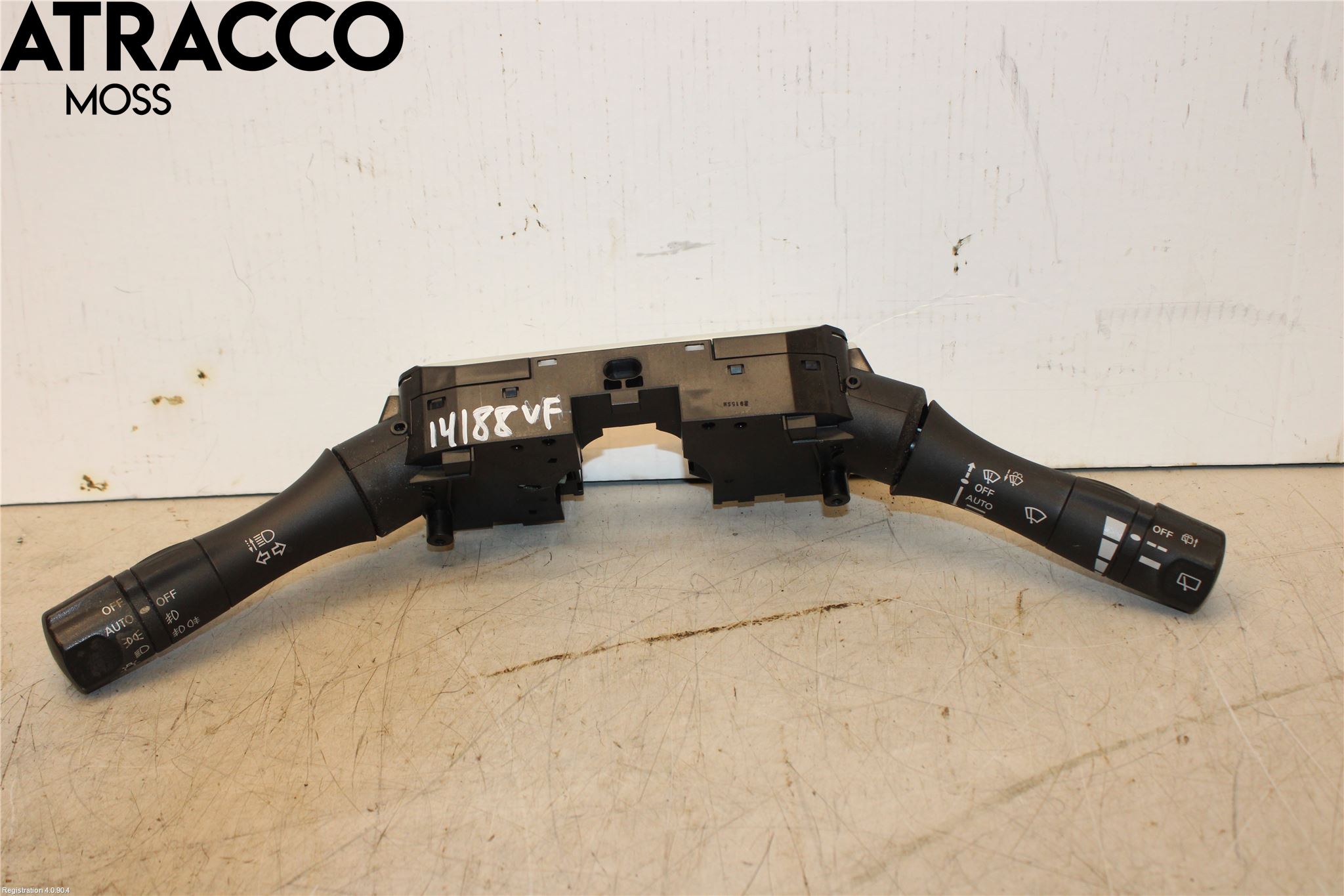 Nissan LEAF 11-17 Bryter Ratt Kombi H Og V