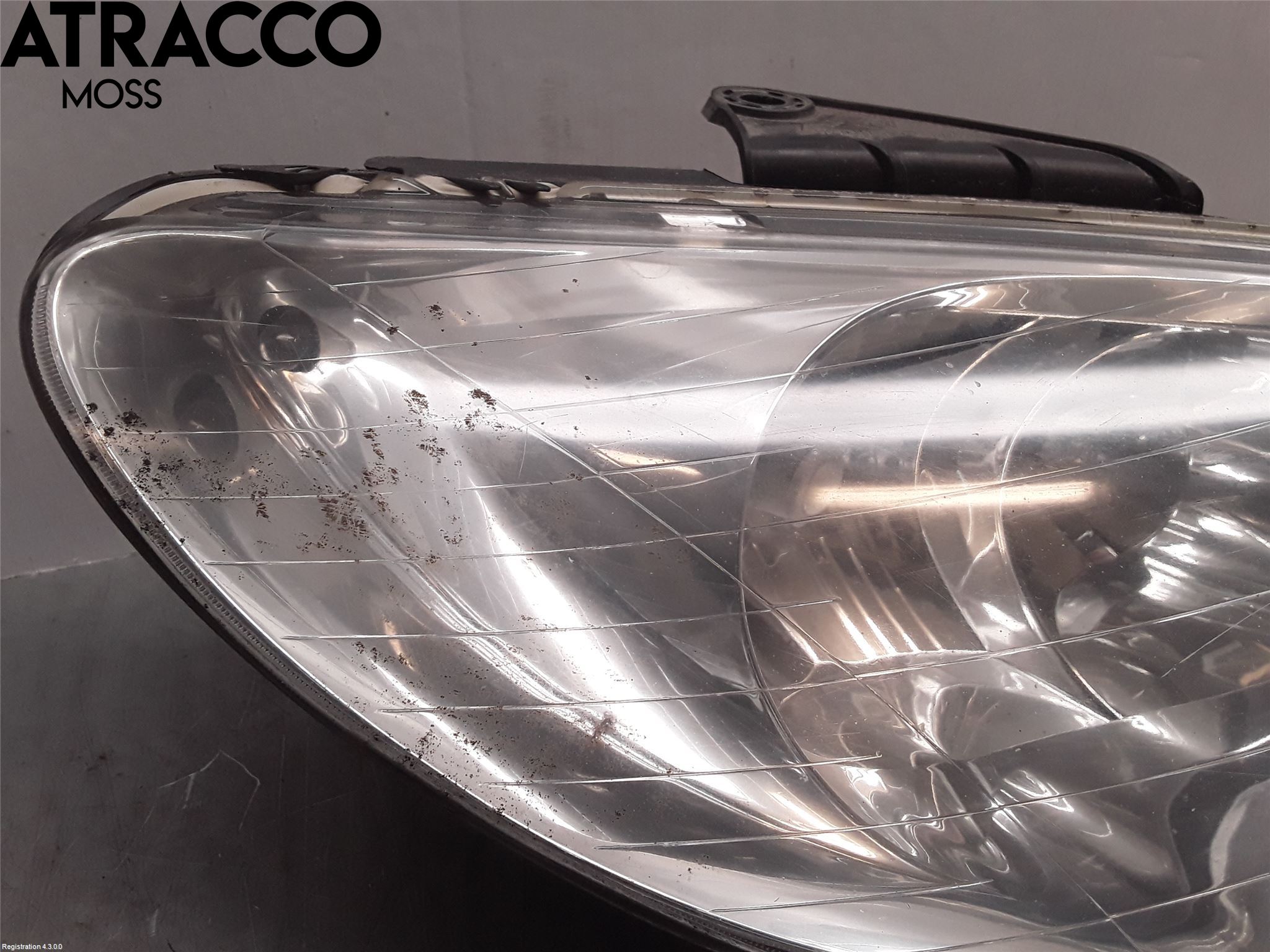 Peugeot 206 98-09 Frontlykt Høyre