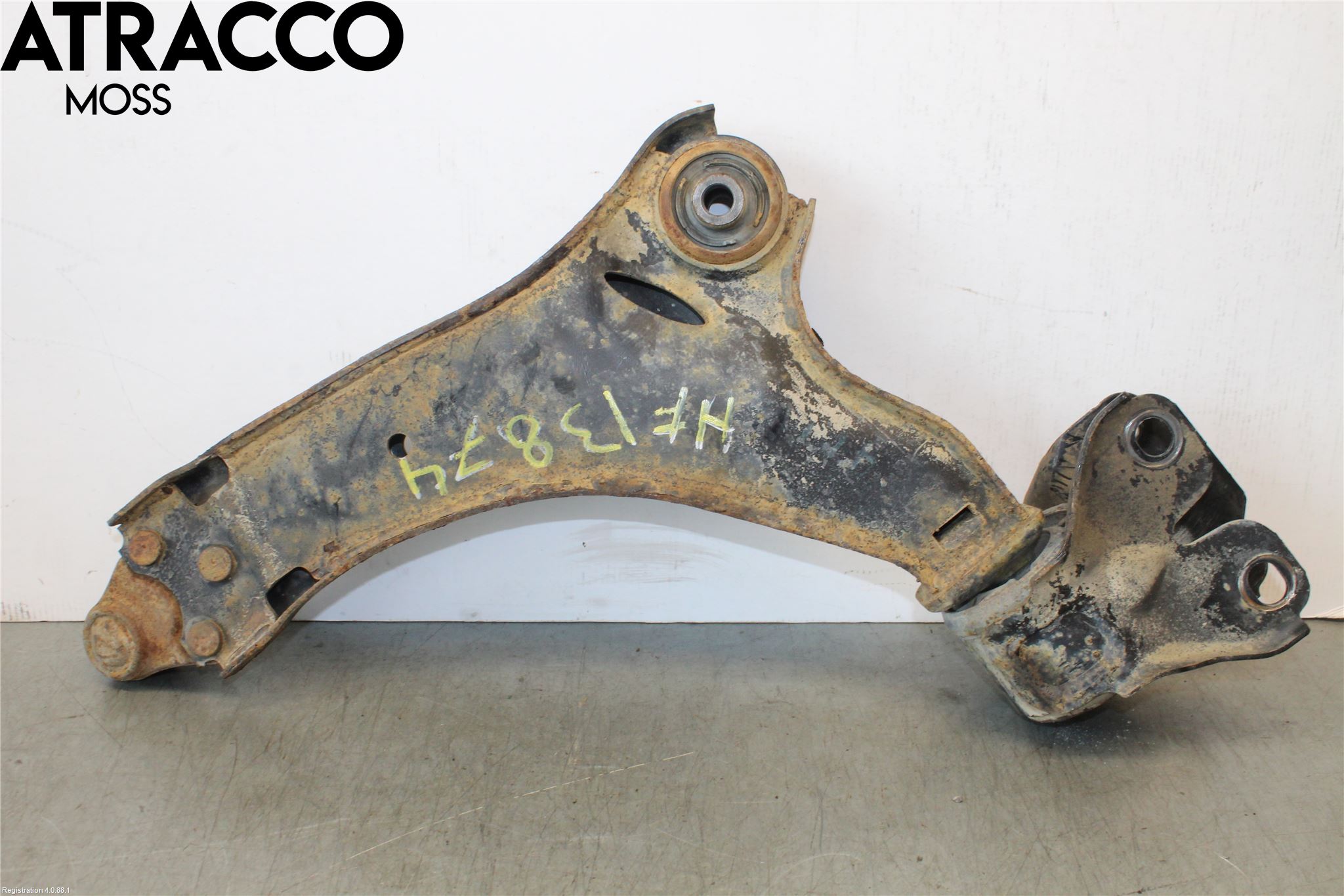 Volvo XC60 09-13 Bærearm Foran Høyre Nedre