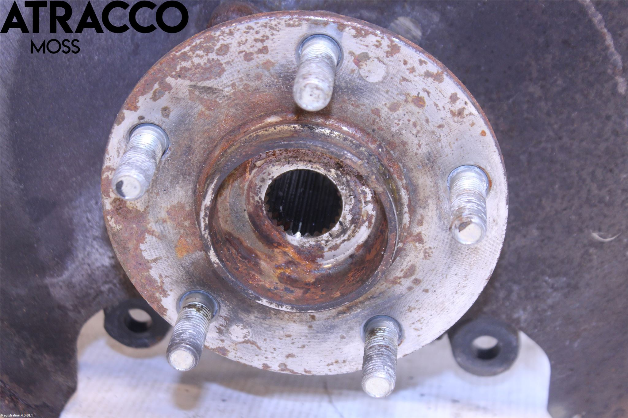 Mitsubishi OUTLANDER 13-21 Spindel Hb