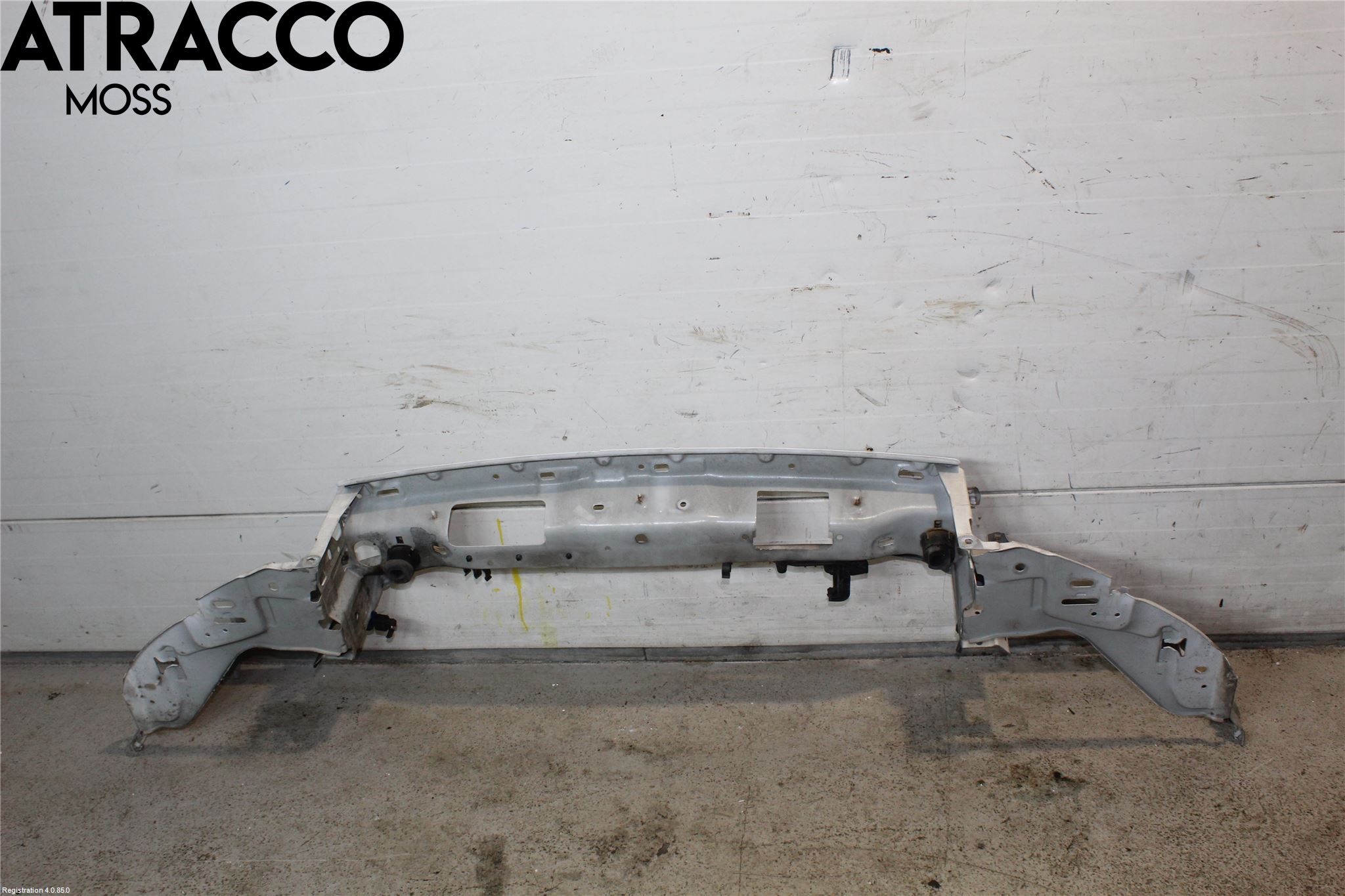 Volvo V50 08-12 Panserlåsplate-Bjelke