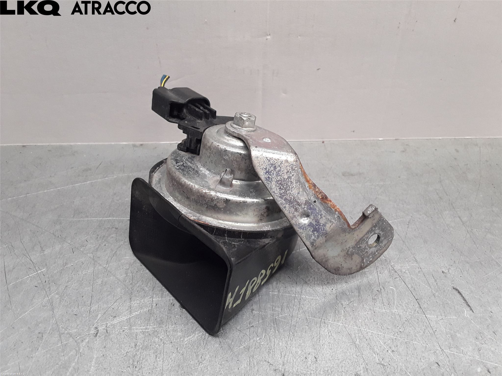 Volvo V40 12-19 Signalhorn