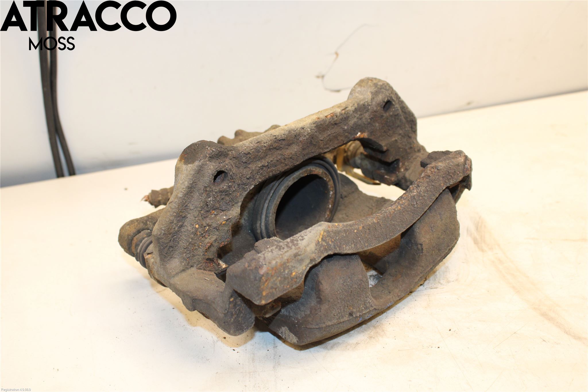 Renault TRAFIC/E-TECH 15- Bremsecaliper Foran Venstre