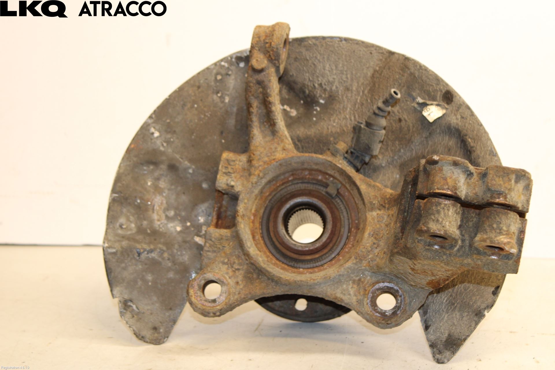 Volkswagen VW TRANSP/CARAVELLE (T5) 04-15 Spindel Vf