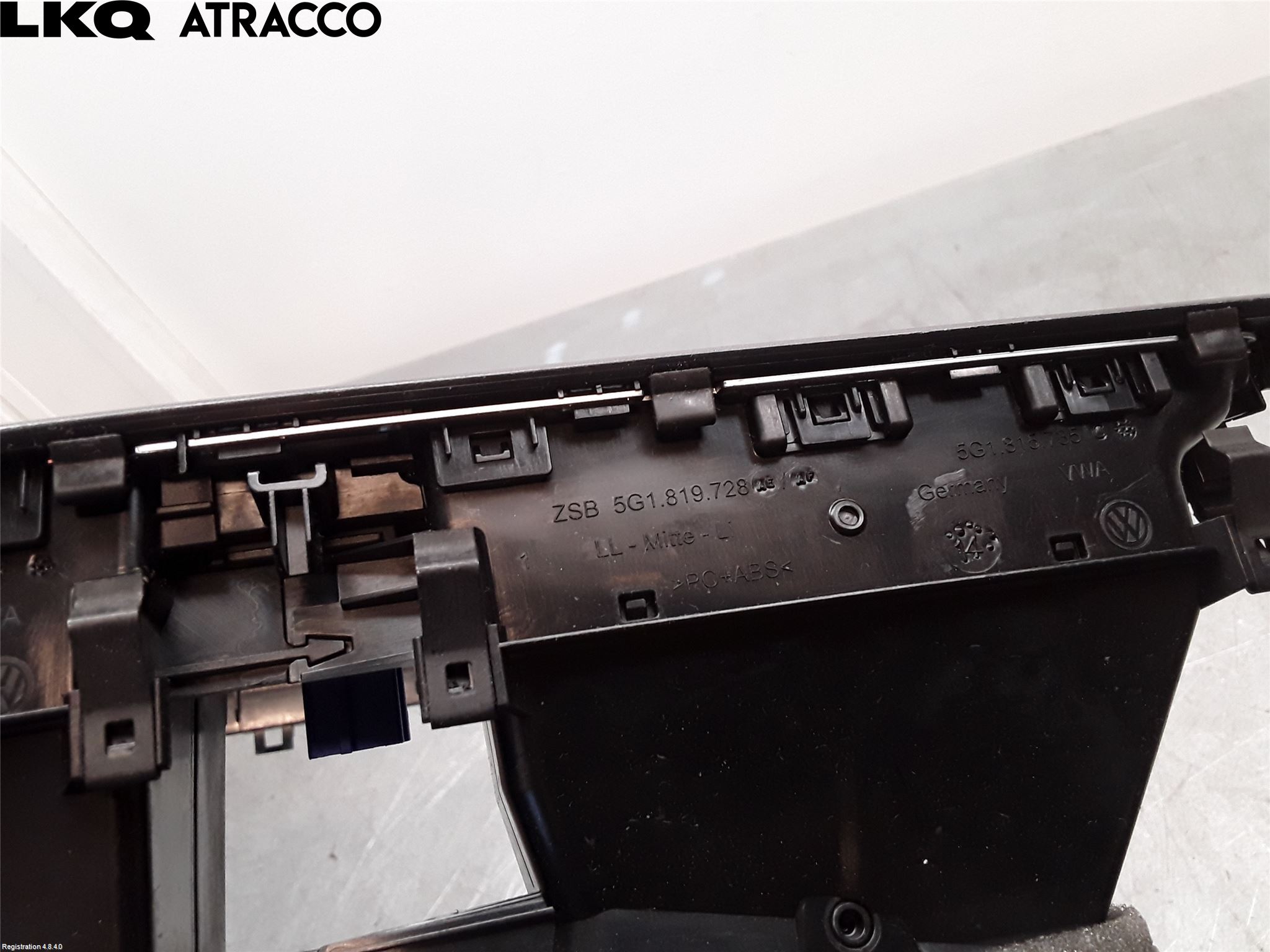 Volkswagen VW GOLF / E-GOLF VII 13-20 Dashbord Kanal - Dyse