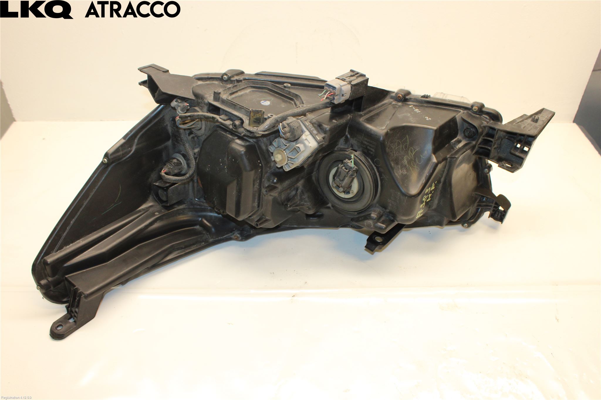 Toyota HILUX 16- Frontlykt Høyre