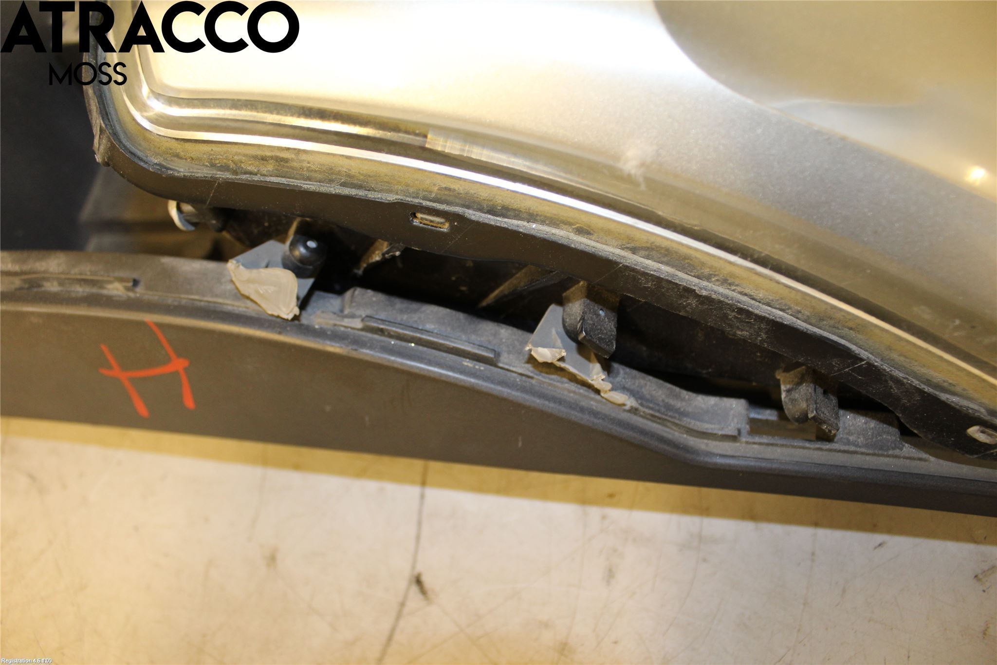 Nissan X-TRAIL 08-14 Frontlykt Høyre