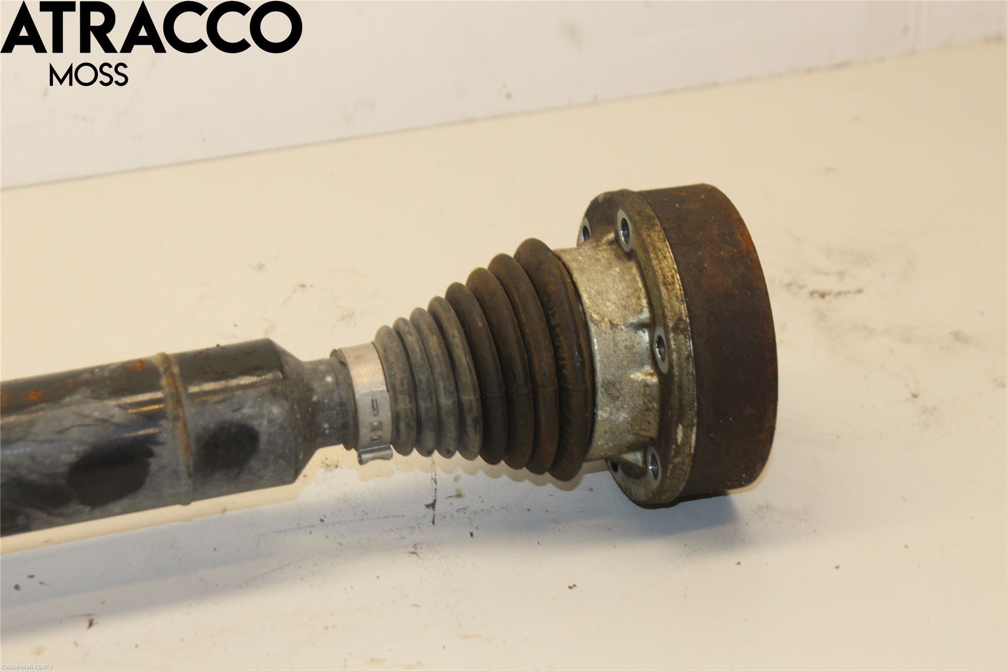 Audi A3/S3 05-13 Drivaksel Foran Kompl Høyre