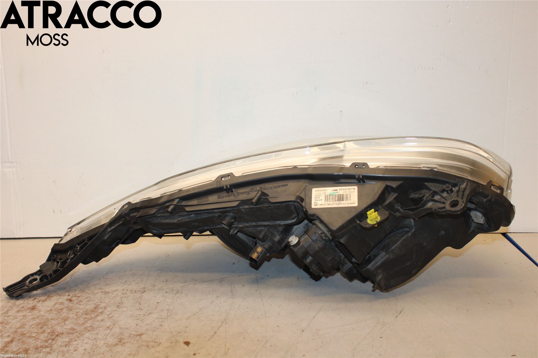 Peugeot 208 12-15 Frontlykt Venstre