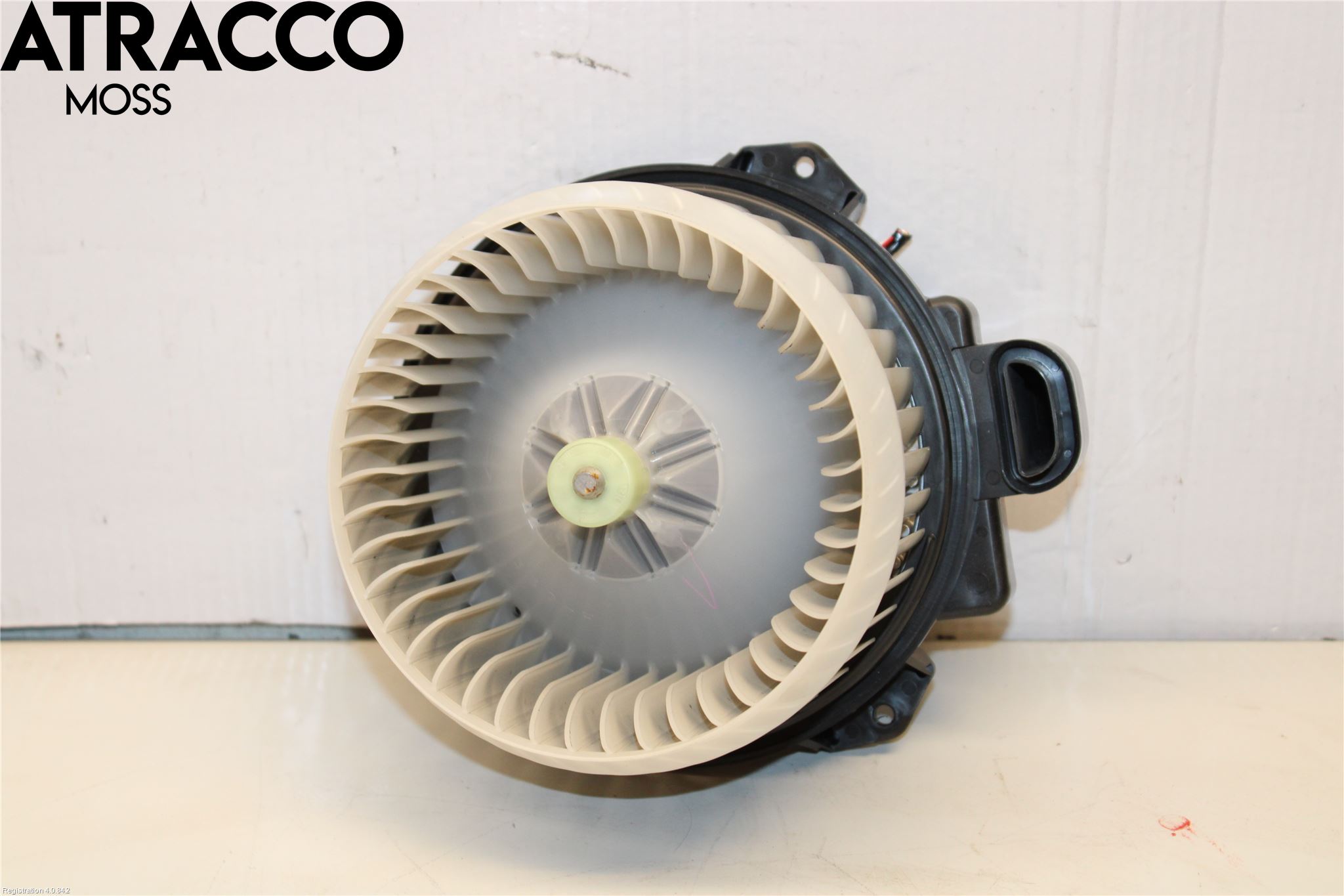 Toyota YARIS XP130 12-14 Varme Ac Varmeapparatvifte