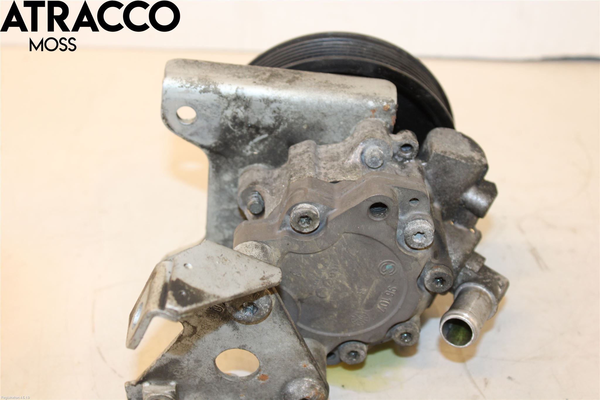 BMW 5 E60/61 Sed/Tou 02-10 Servo Pumpe