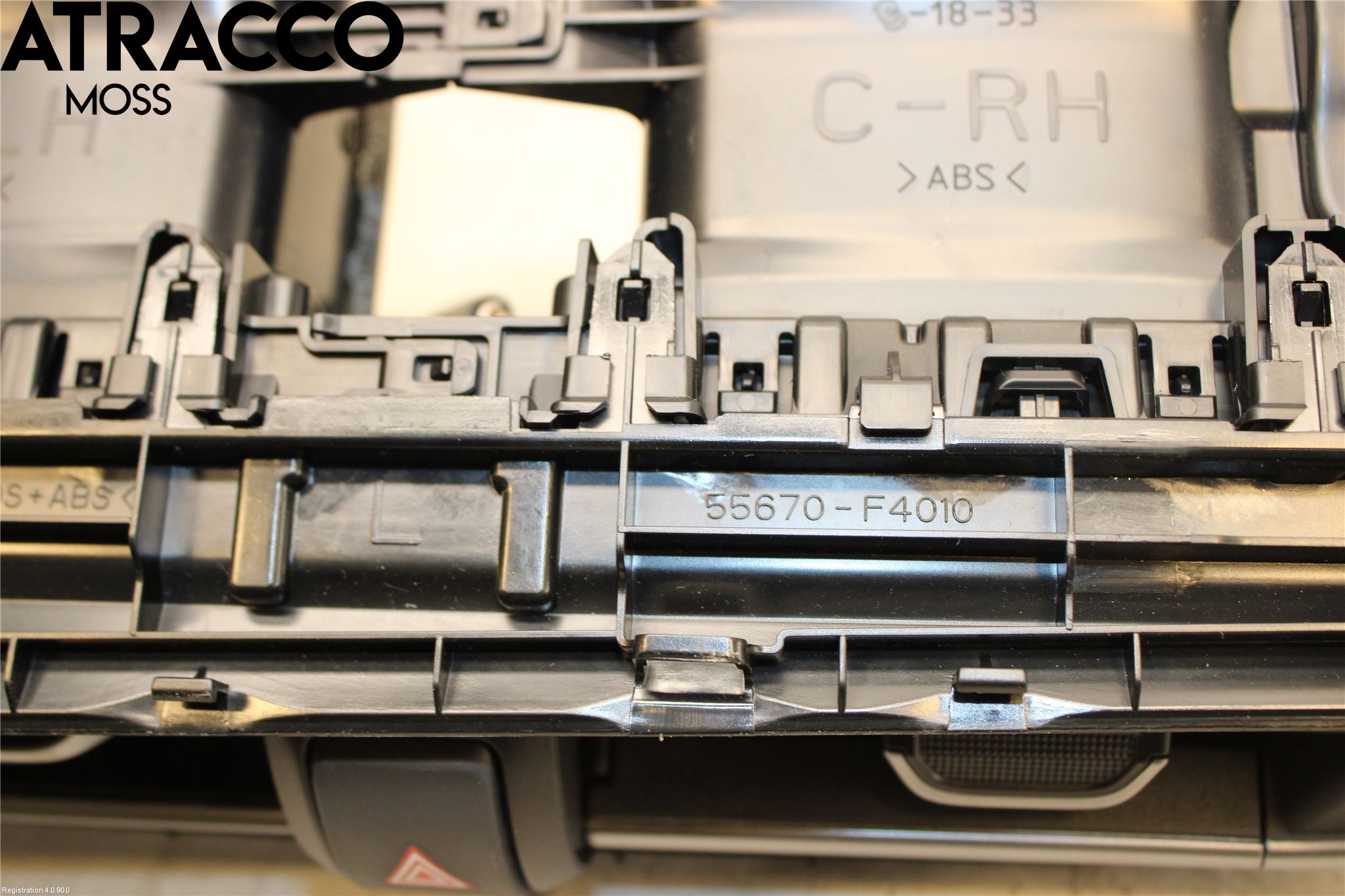 Toyota C-HR 16-23 Dashbord Kanal - Dyse