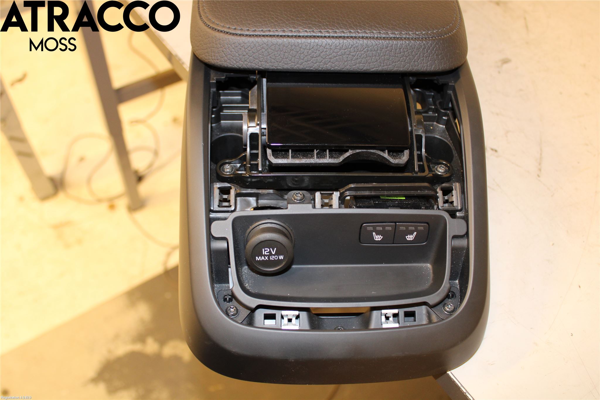 Volvo V60 19- Instrumentkonsoll Midt