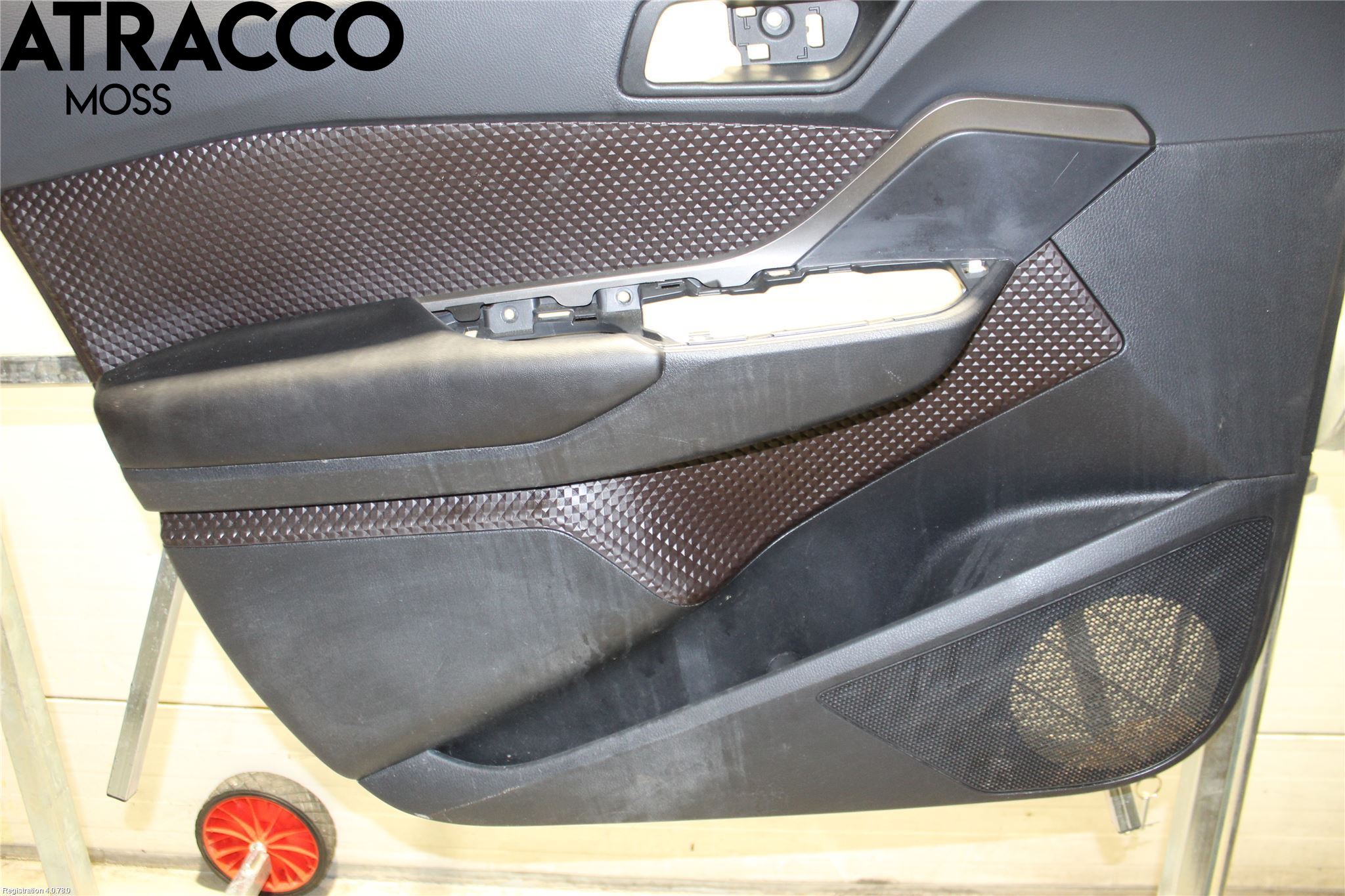 Toyota C-HR 16-23 Innr Dørtrekk Venstre