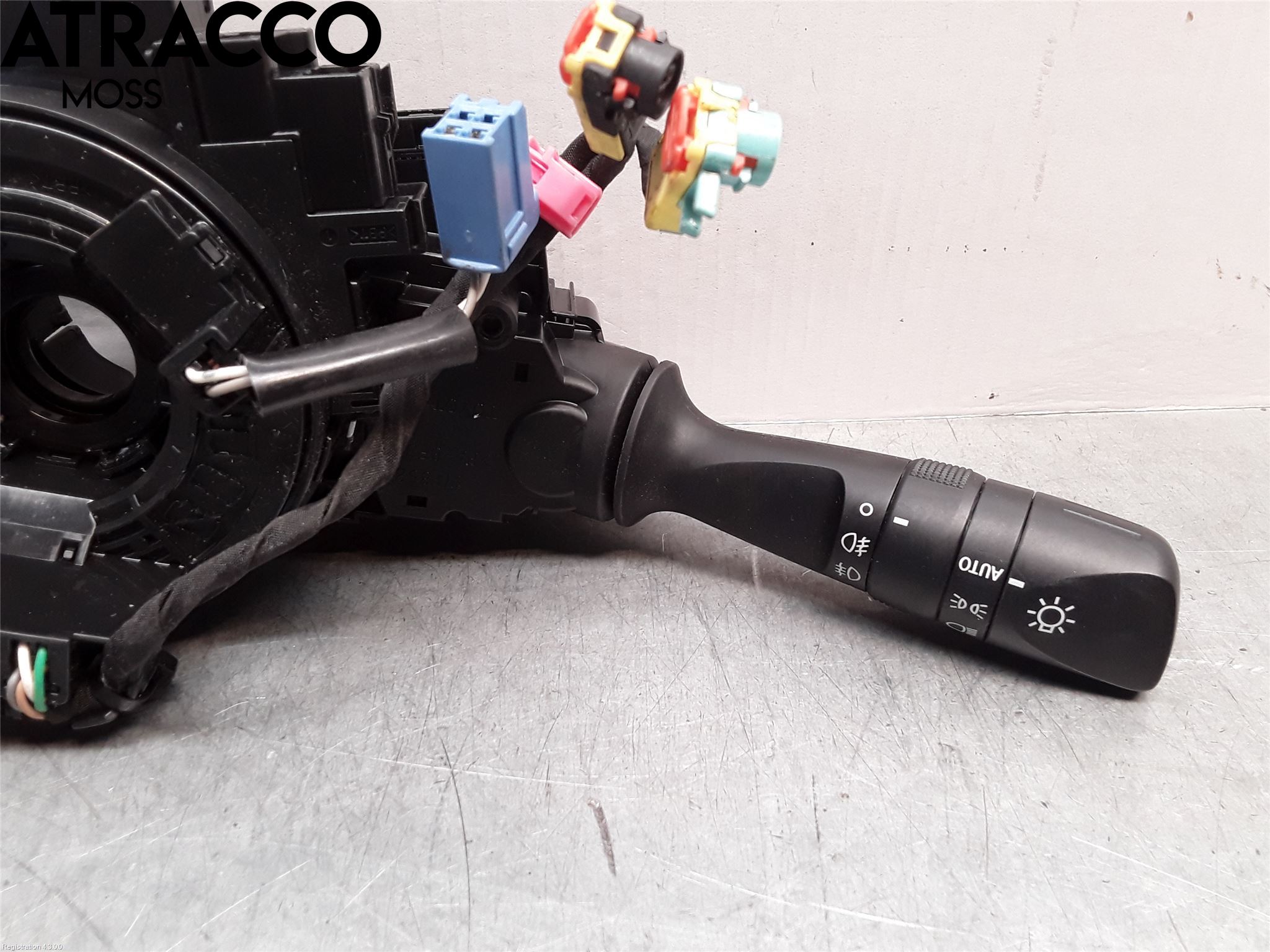 Toyota C-HR 16-23 Bryter Ratt Kombi H Og V