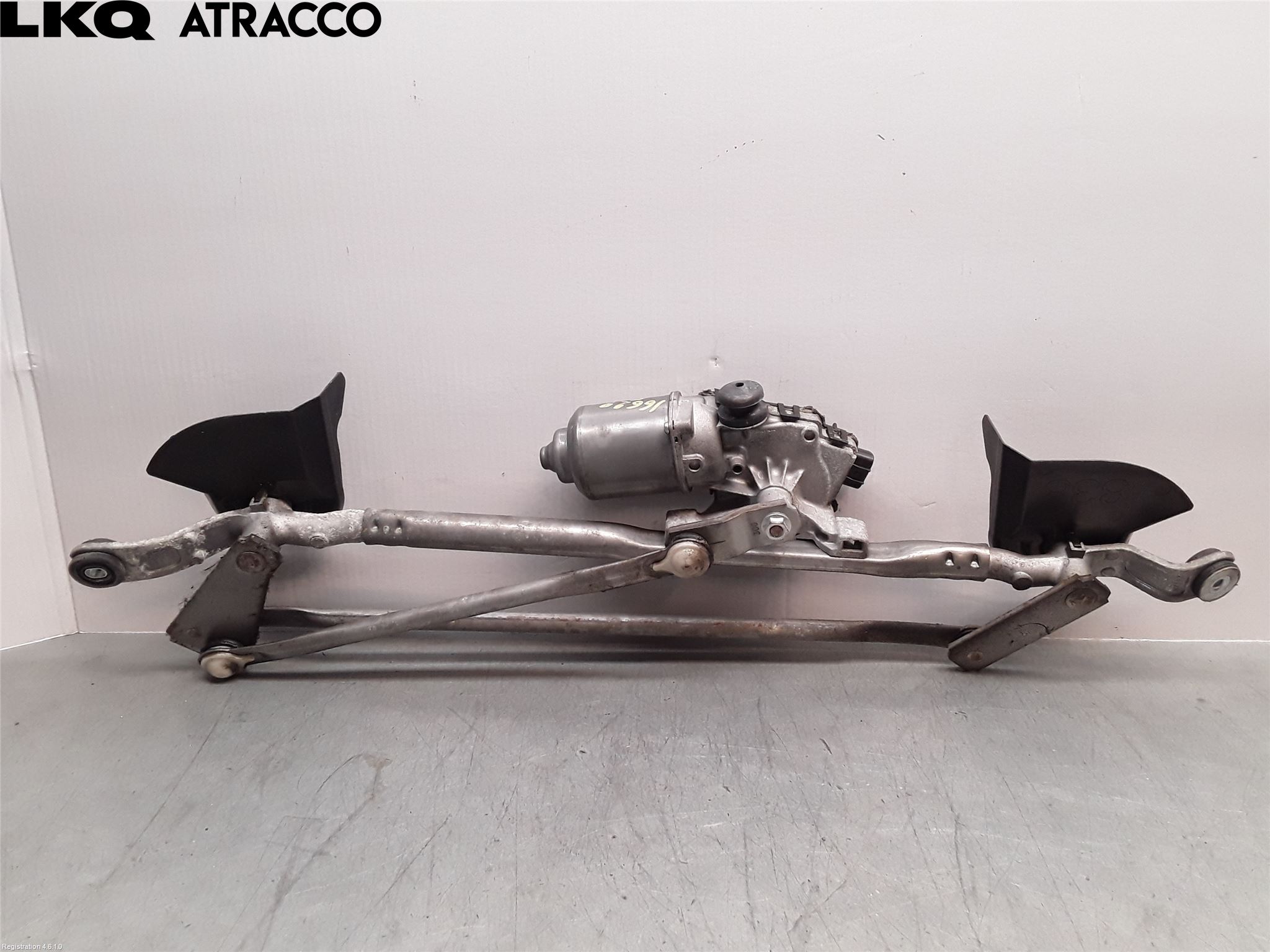 Mitsubishi OUTLANDER 13-21 Viskermotor Frontrute