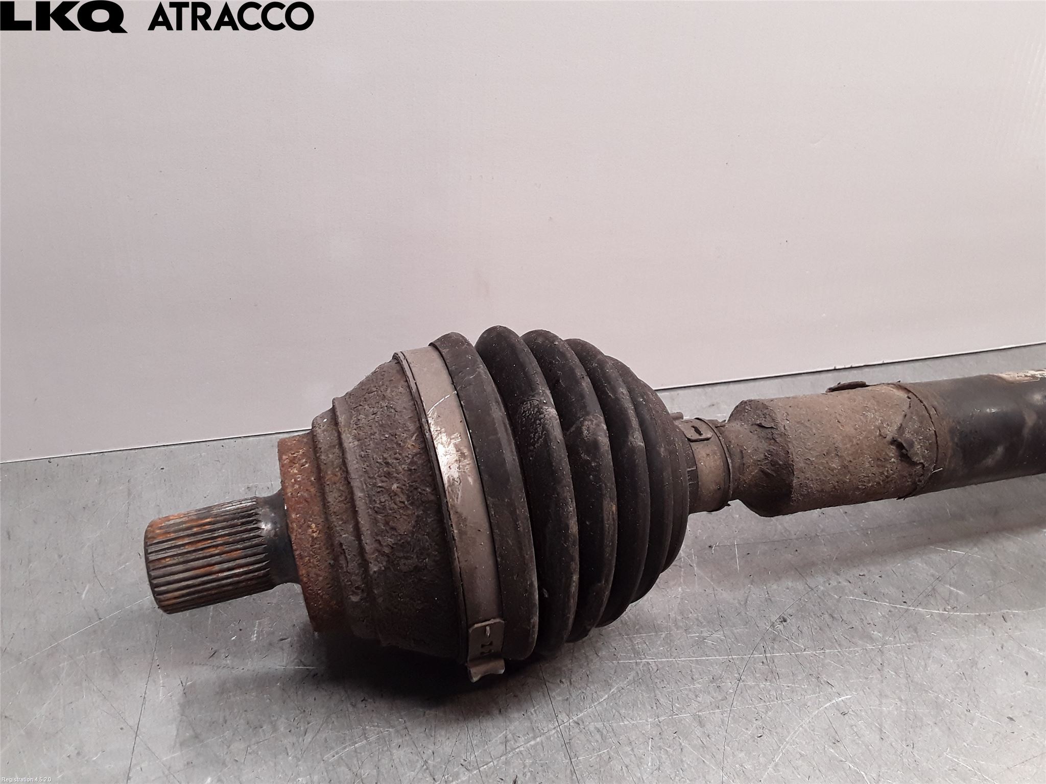 Volkswagen VW GOLF PLUS/CROSS GOLF 04-14 Drivaksel Foran Kompl  V = H