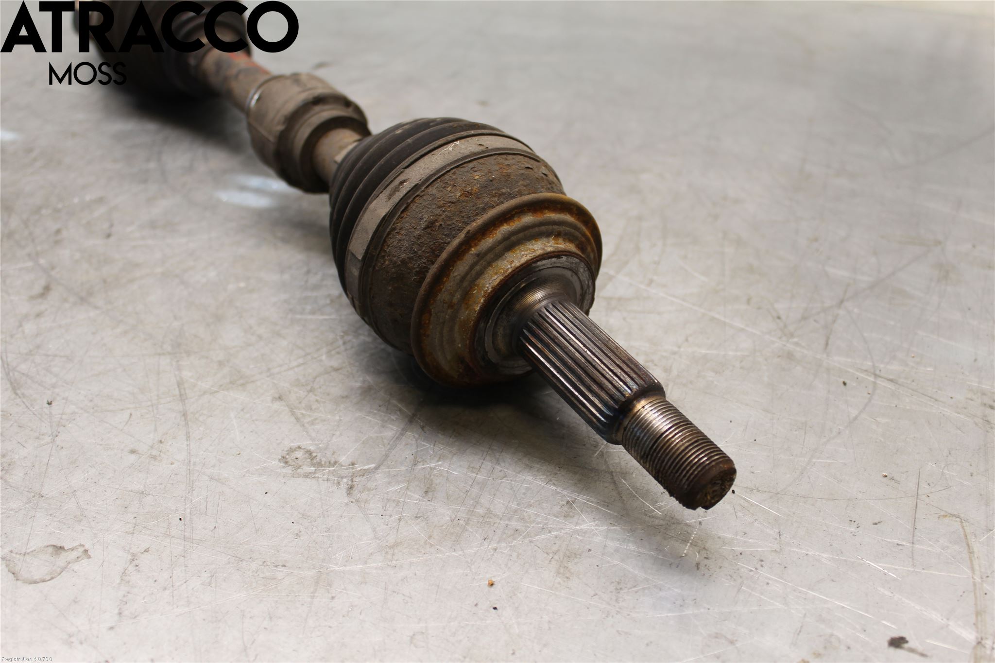 Toyota PRIUS+ ZVW40 12-20 Drivaksel Foran Kompl Venstre