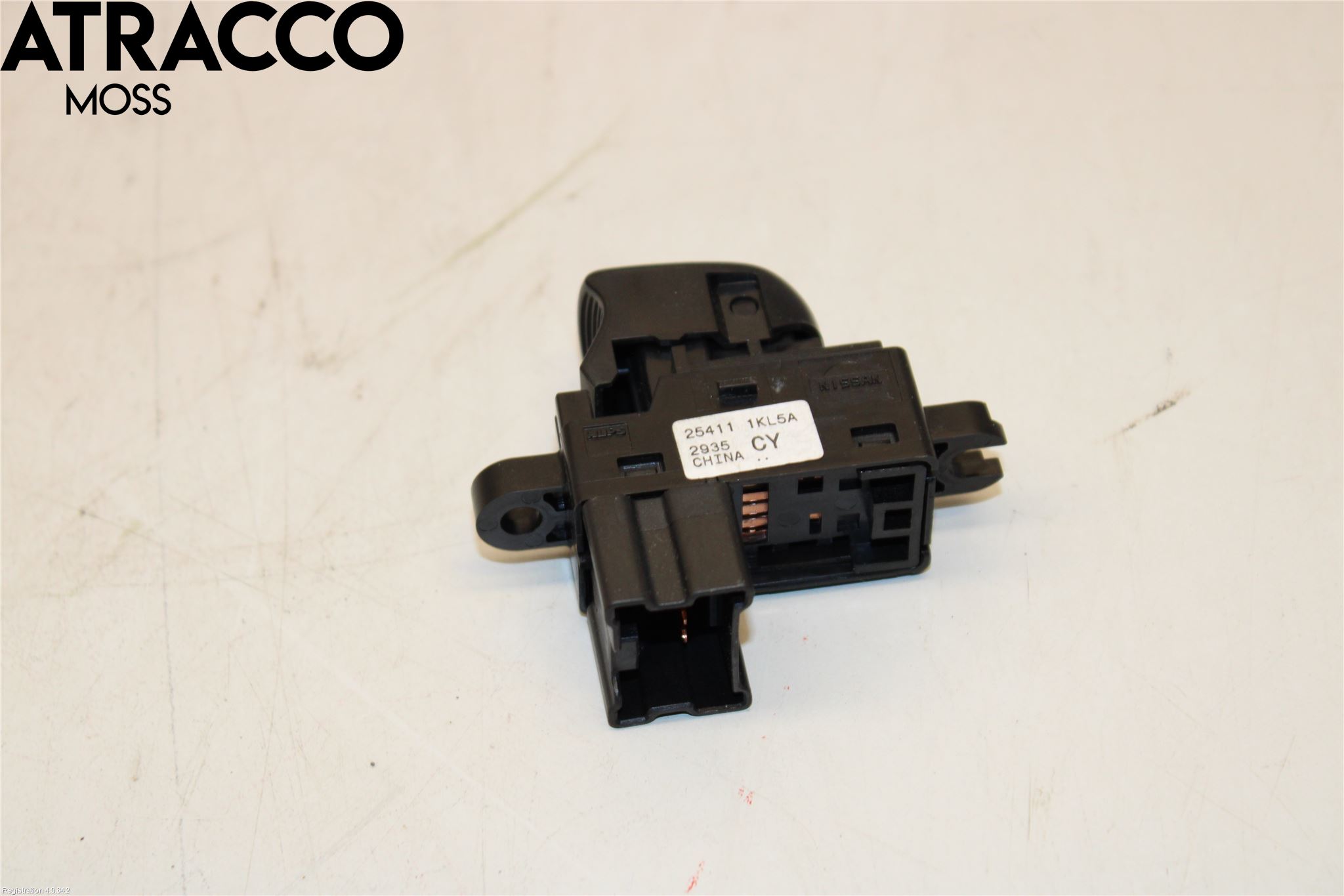 Nissan LEAF 11-17 Bryter Vindusheis