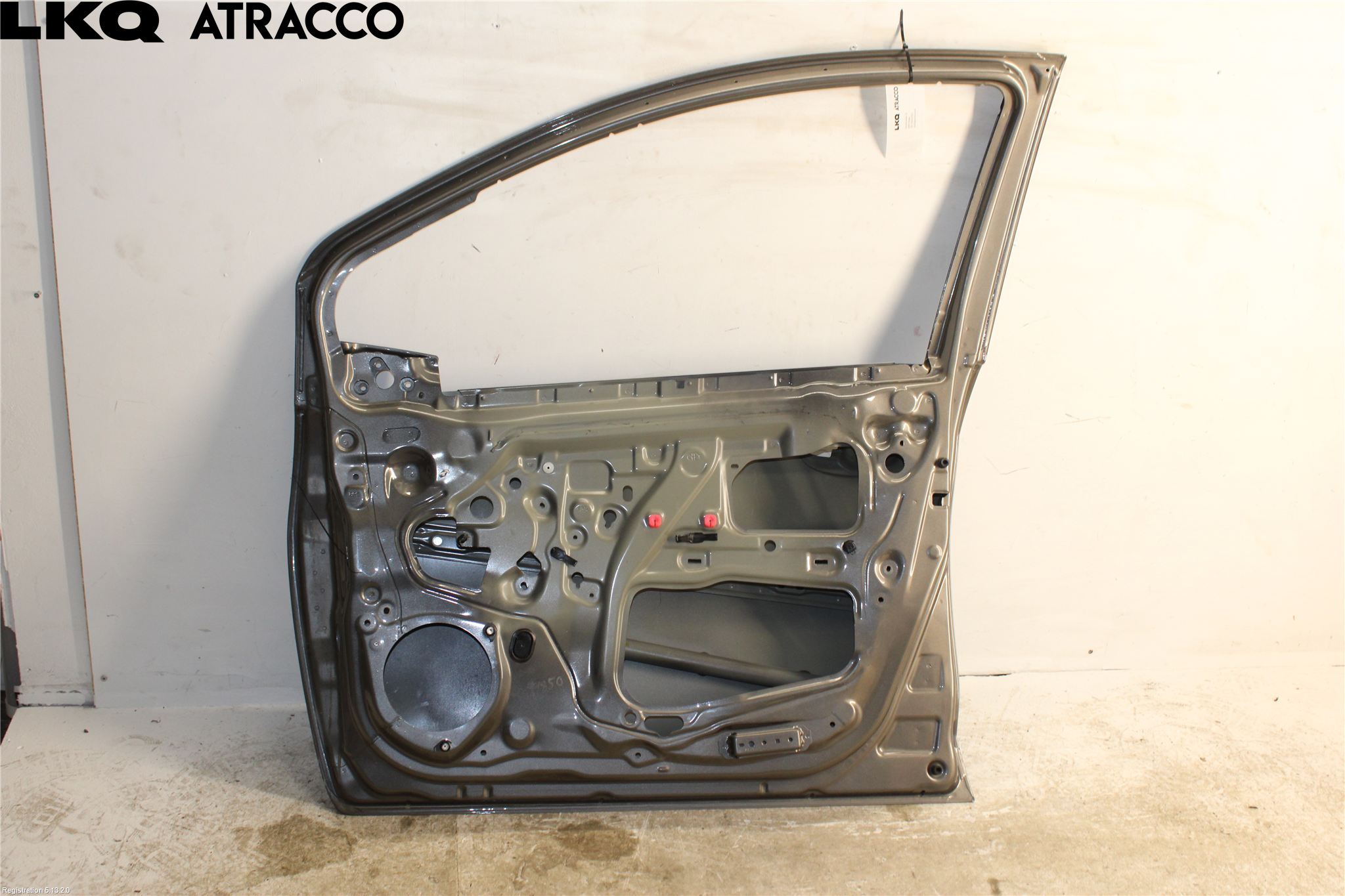 Toyota YARIS XP130 15-20 Dør 4D Foran Høyre