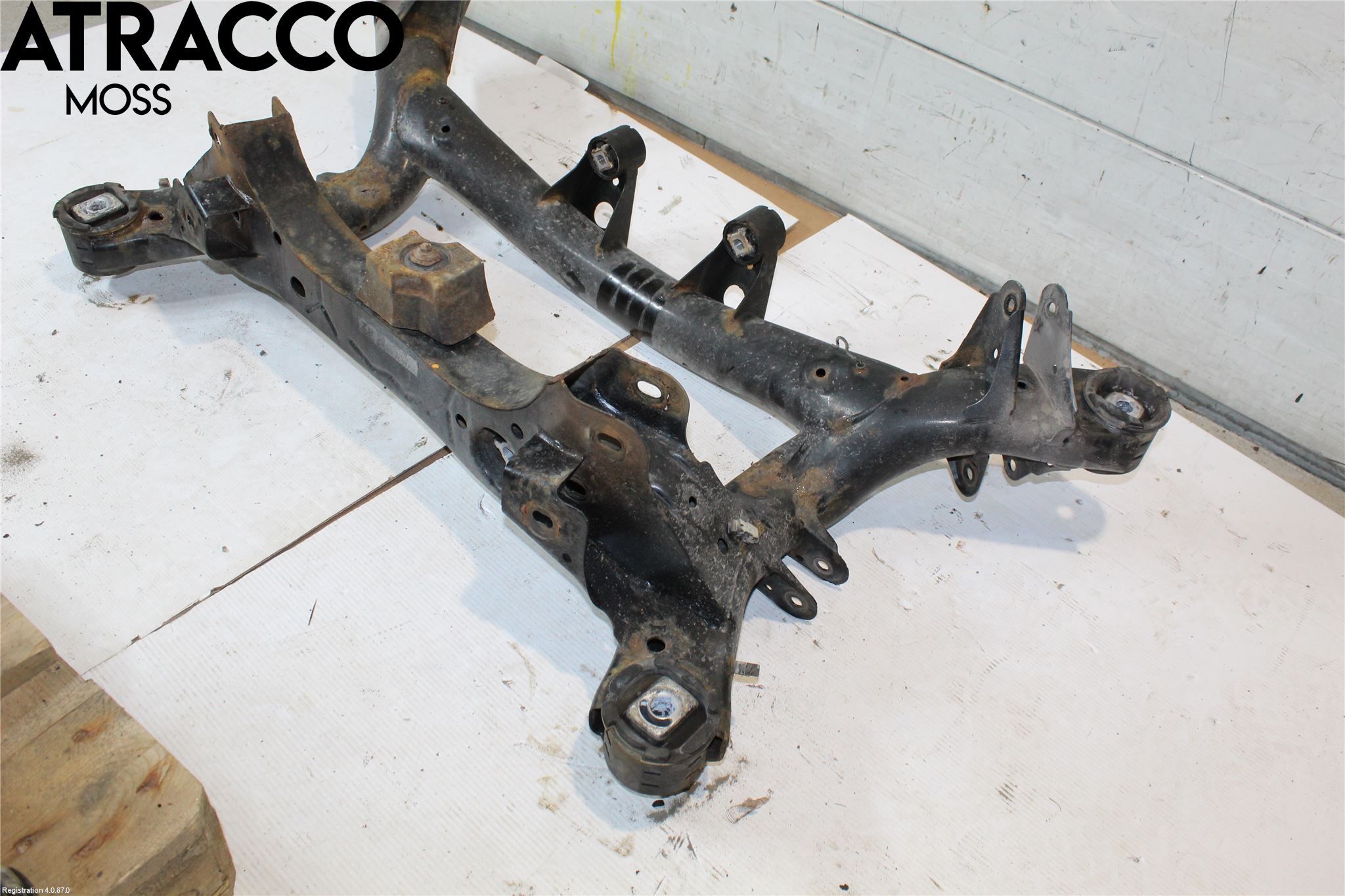 BMW 3 GT F34 13-19 Bakaksel Feste Travers-Ramme