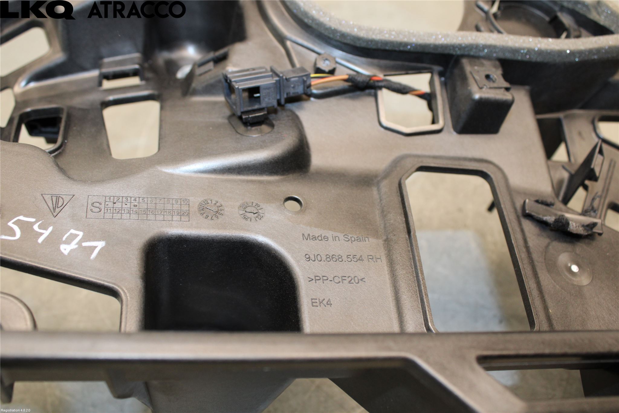 Porsche TAYCAN 20- Innr Konsoll-Lomme