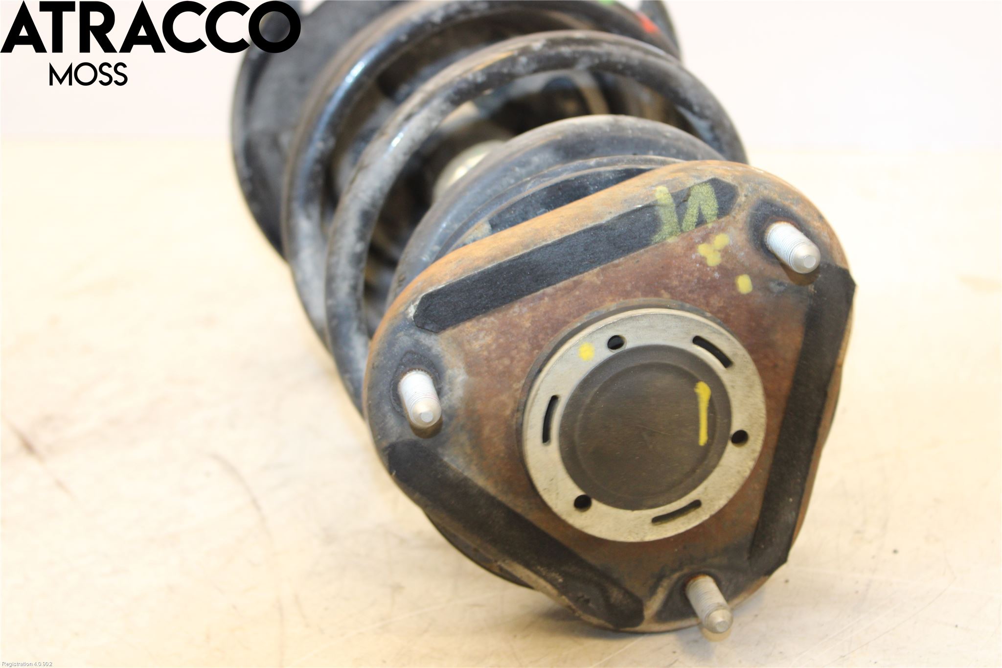 Toyota AVENSIS 09-15 Fjærbein Foran Venstre