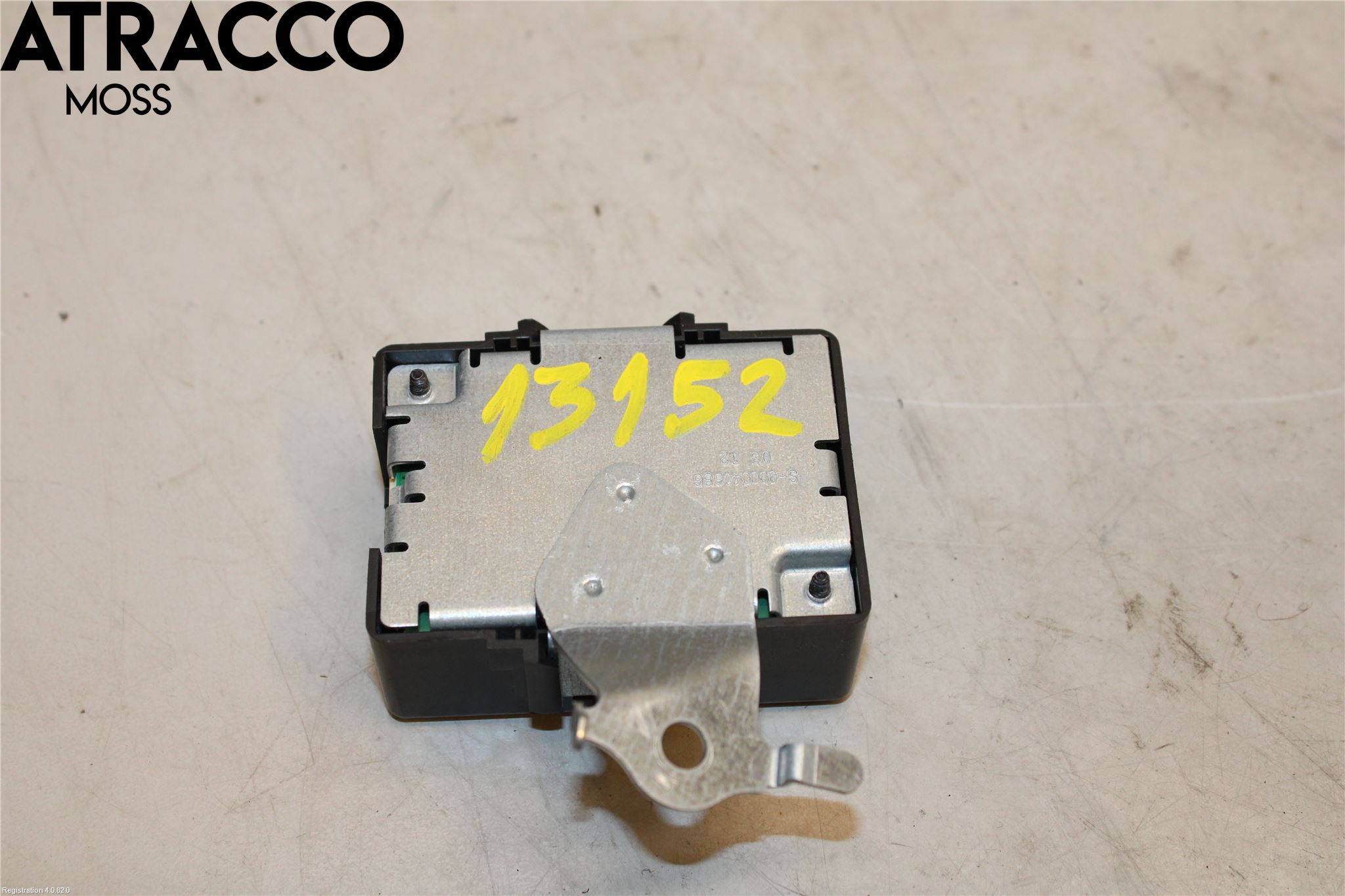 Toyota YARIS XP130 12-14 Styreenhet Dør