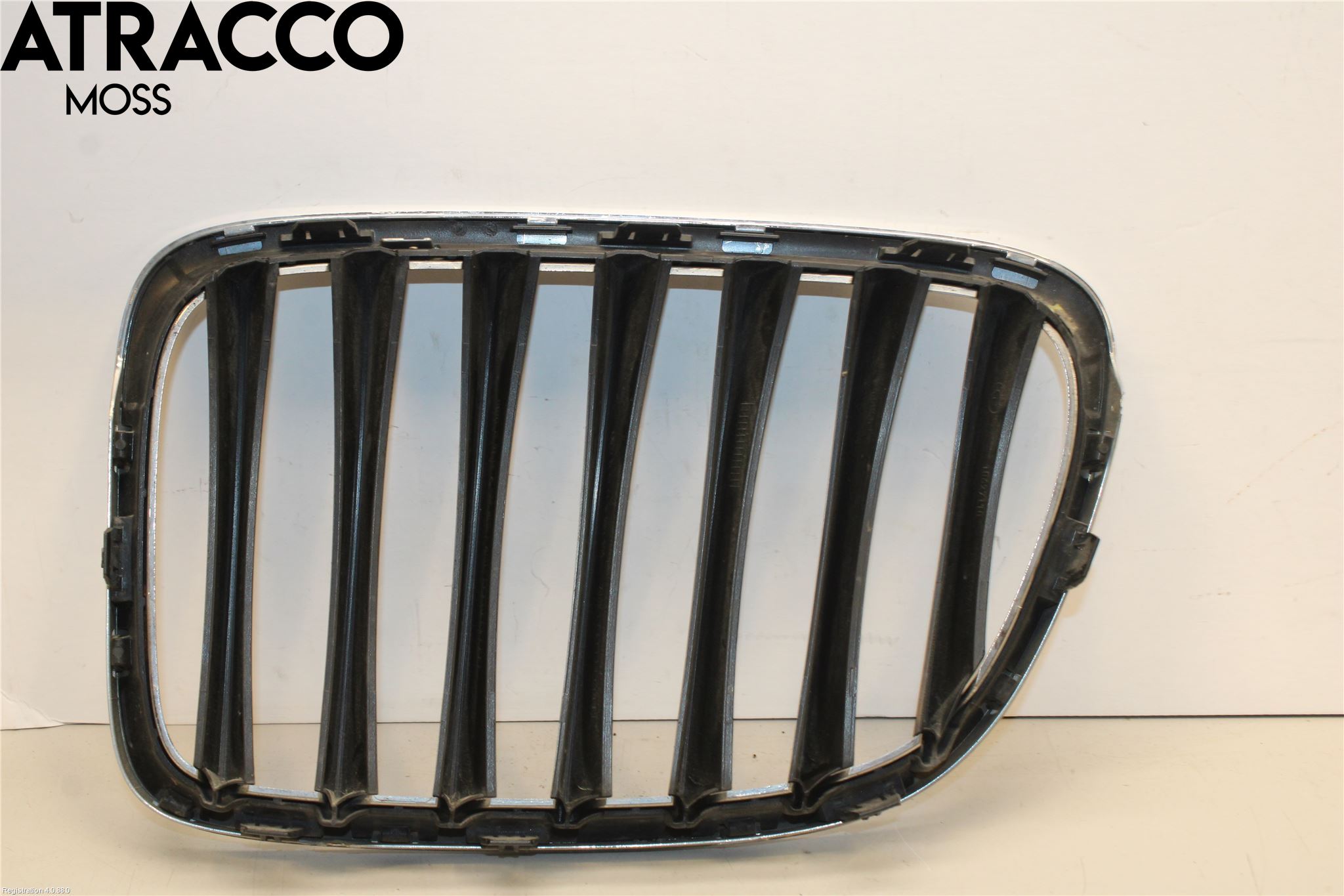 BMW X1 E84 10-15 Grilldel Høyre