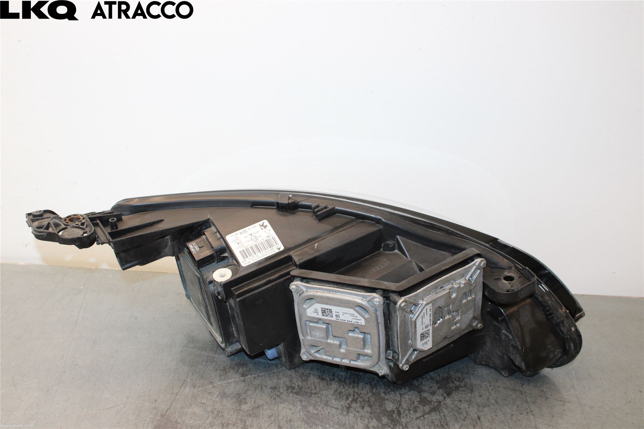Peugeot 308 14-21 Frontlykt Venstre