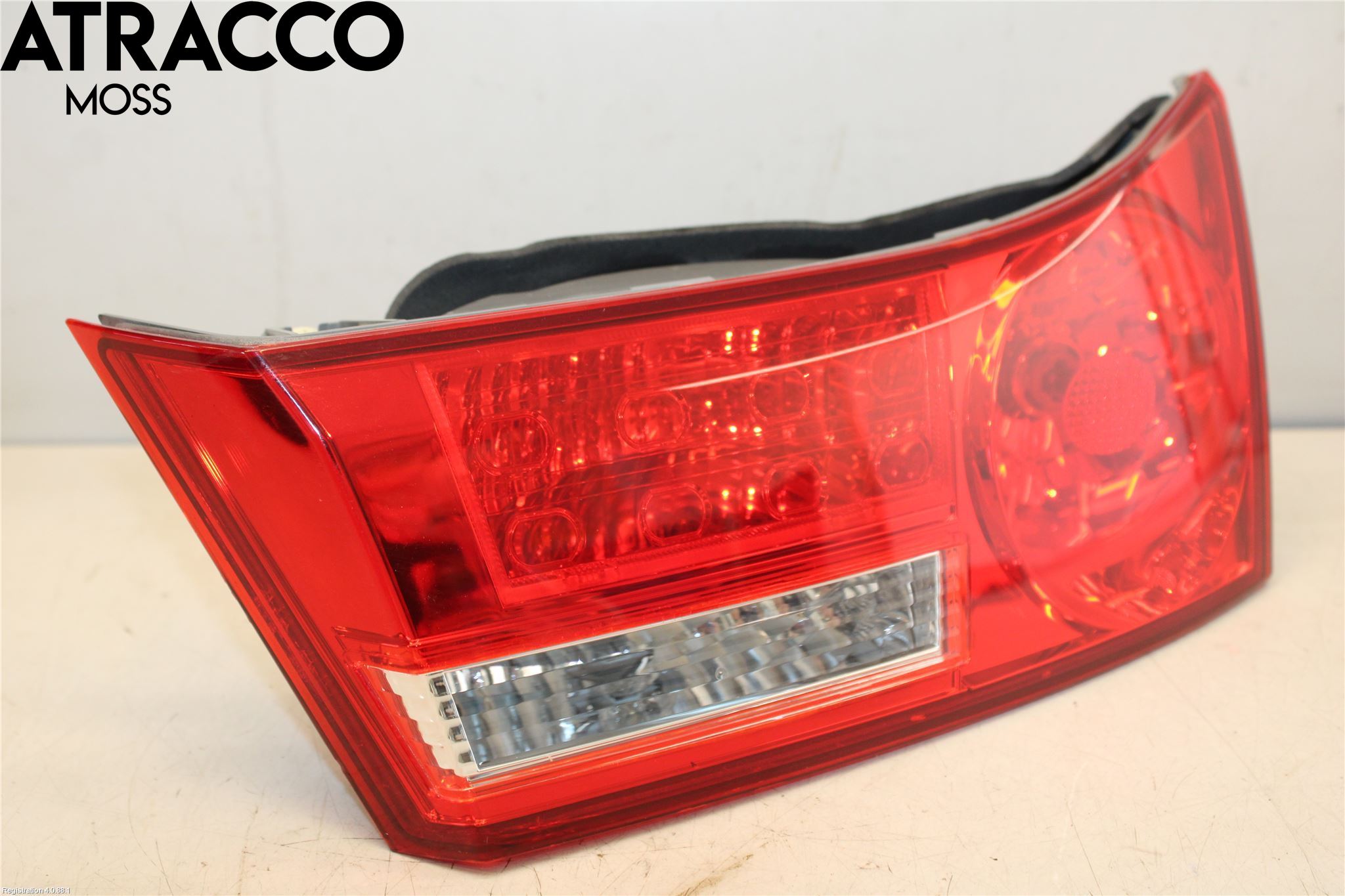 Honda ACCORD    08- Baklykt Venstre  På Luke(Indre