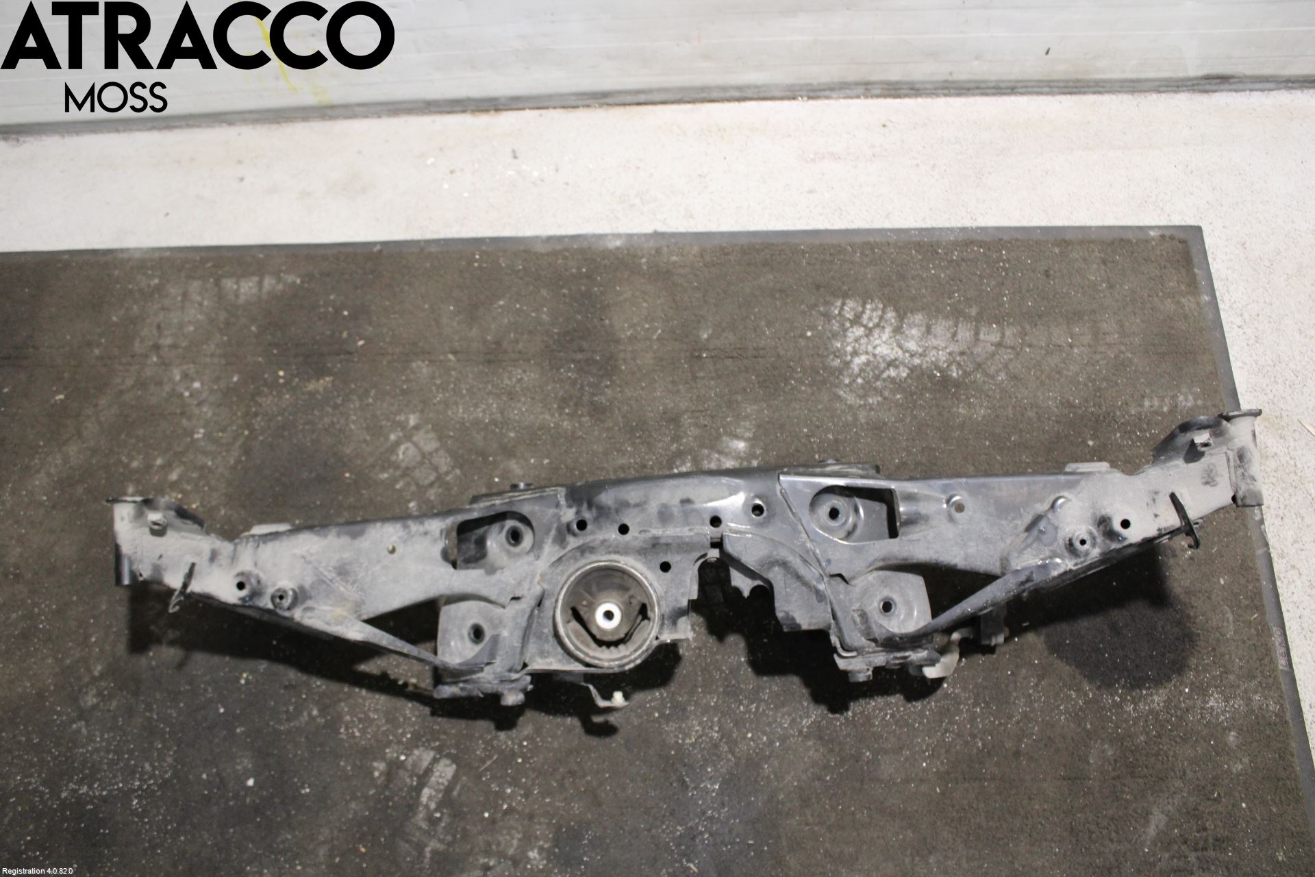 Mini COUNTRYMAN F60 17-23 Bakaksel Feste Travers-Ramme