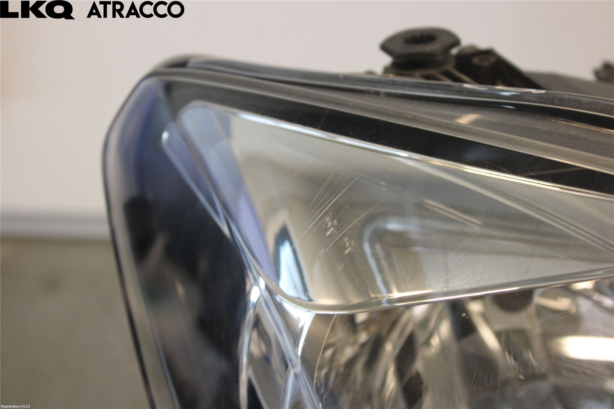 Volkswagen VW UP! / E-UP! Frontlykt Høyre