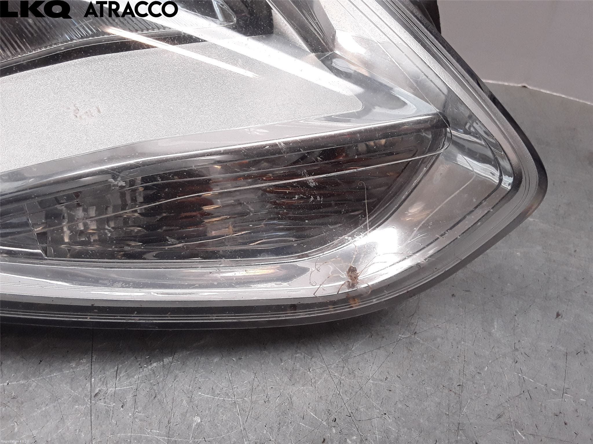 Ford FOCUS 11-14 Frontlykt Høyre