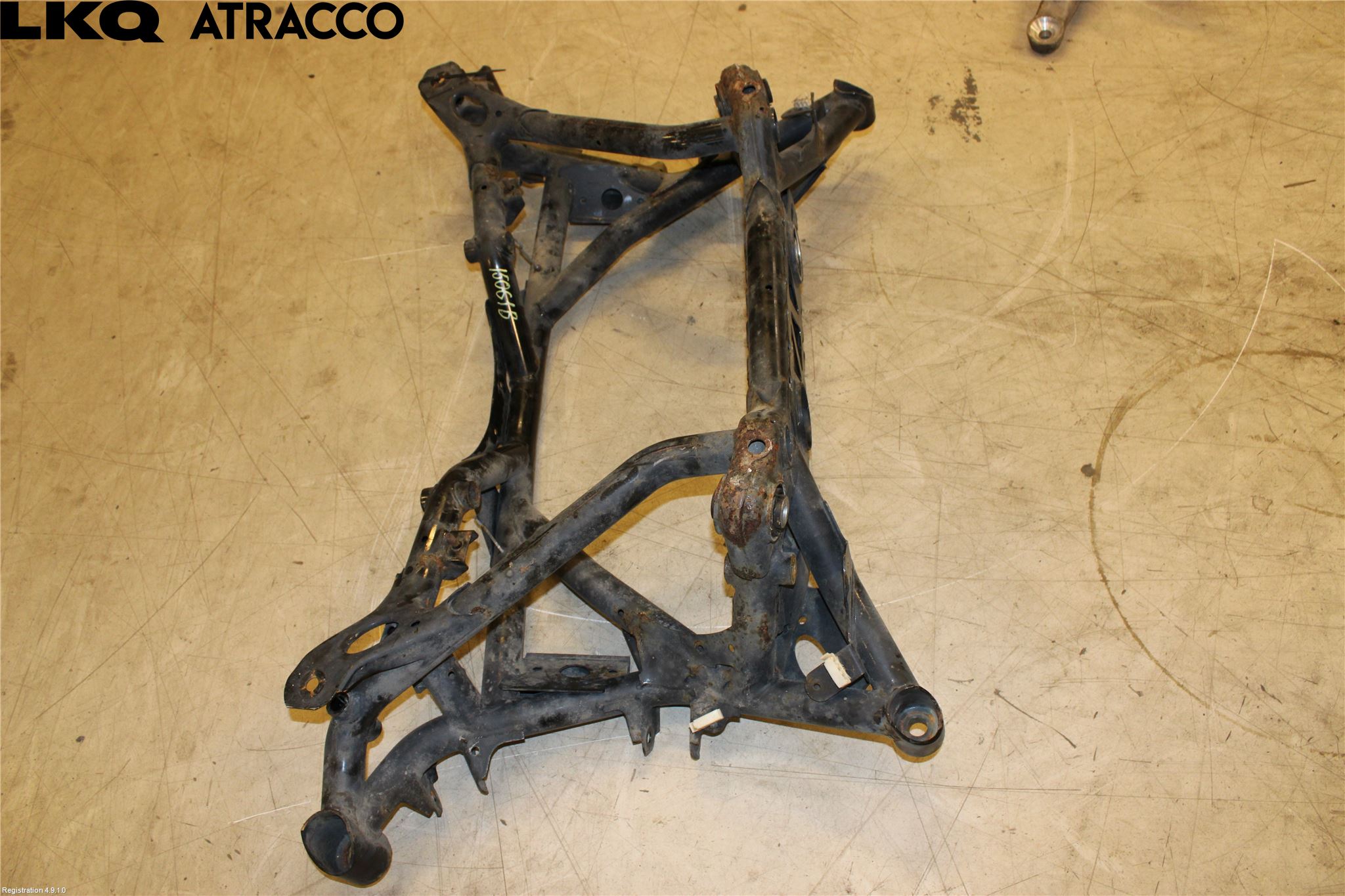 BMW 3 E90/91 SED/TOU 05-12 Bakaksel Feste Travers-Ramme