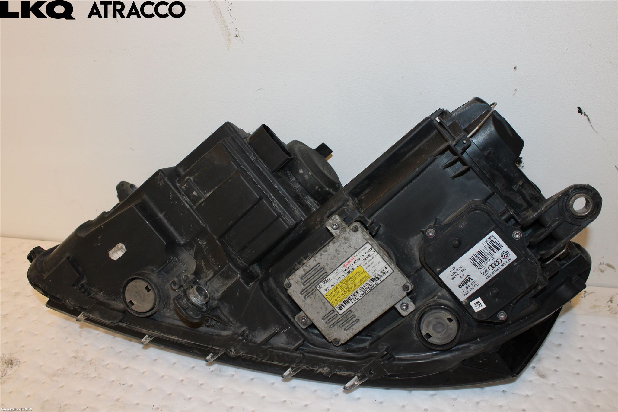 Volkswagen VW CRAFTER 06-16 Frontlykt Høyre