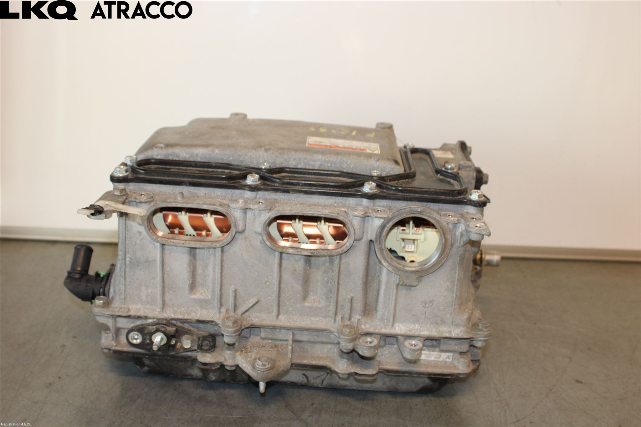 Toyota AURIS 13-19 Inverter Hybrid