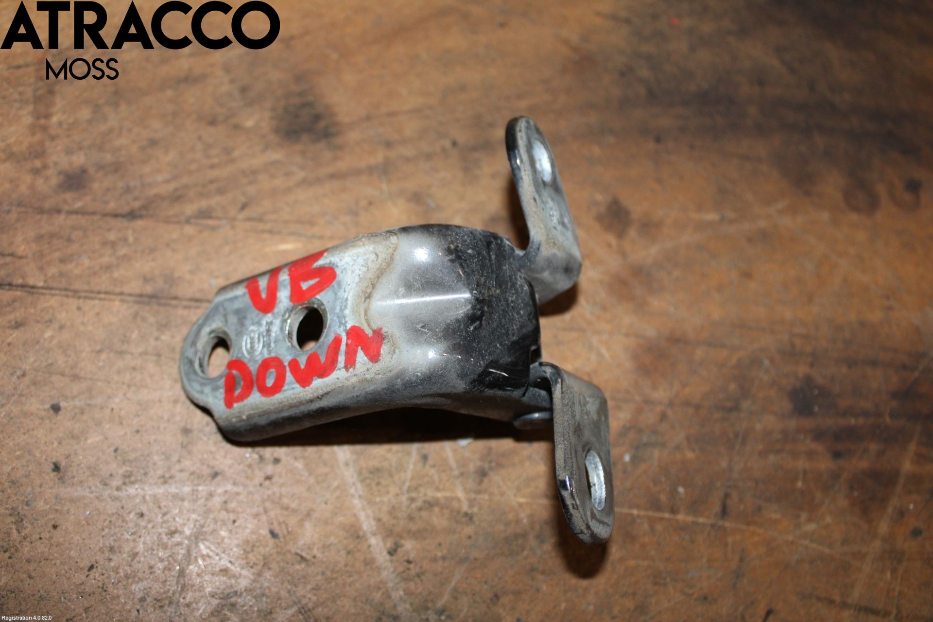 Kia SPORTAGE (SL) 11-15 Dørhengsel