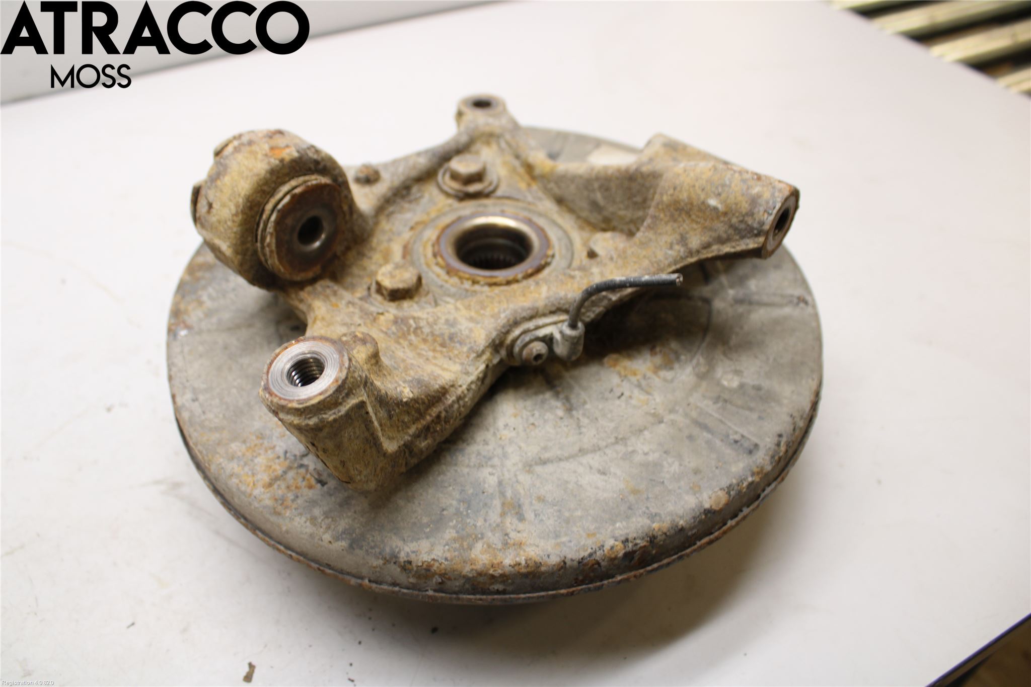 Opel INSIGNIA 09-16 Spindel Vb