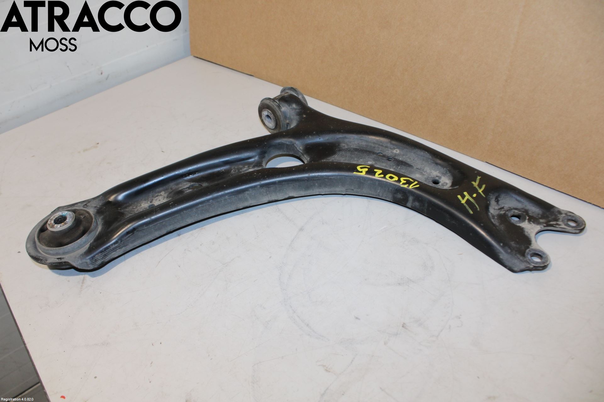 Volkswagen VW PASSAT 15-19 Bærearm Foran Høyre Nedre