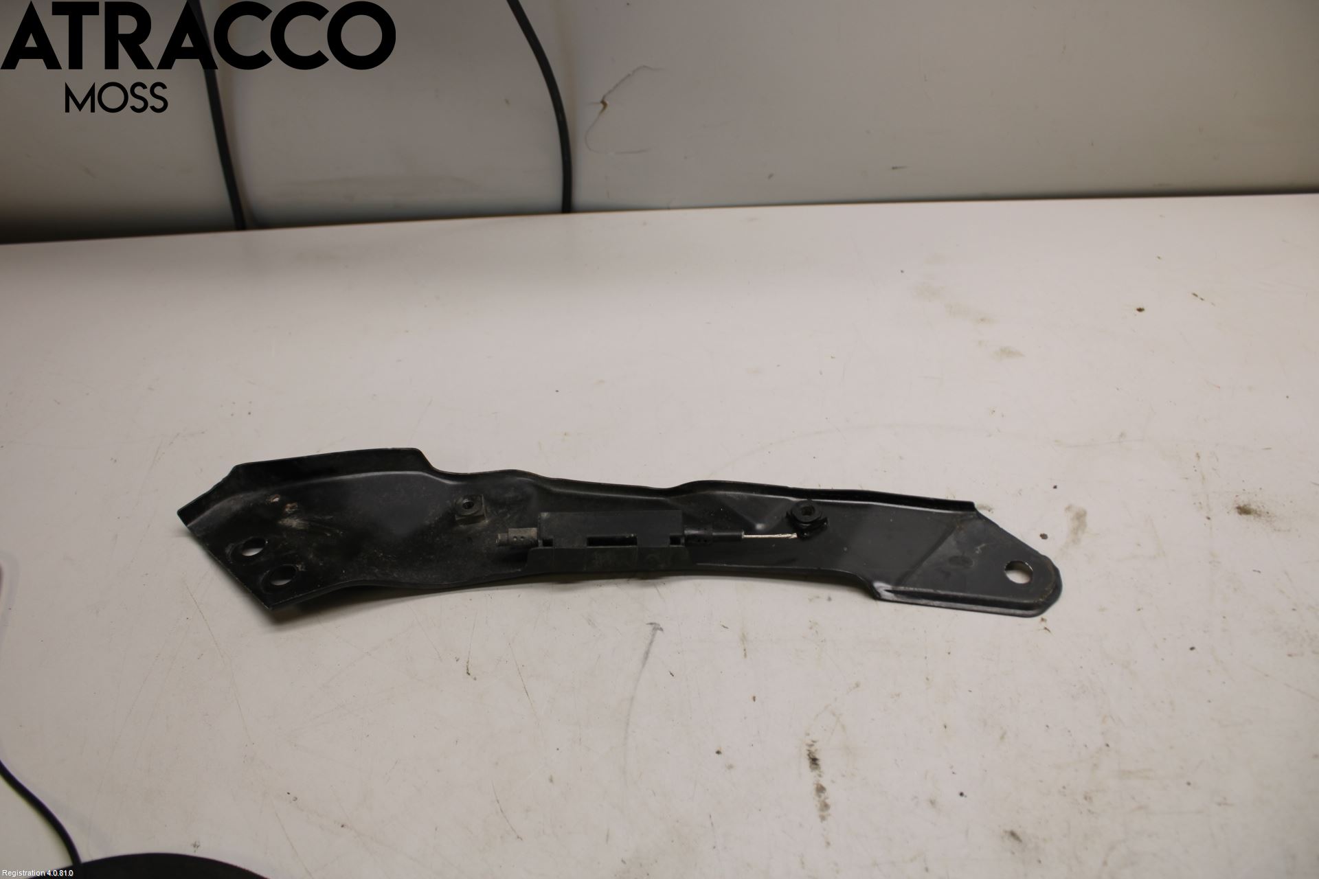 Volkswagen VW GOLF VI 09-13 Frontplate