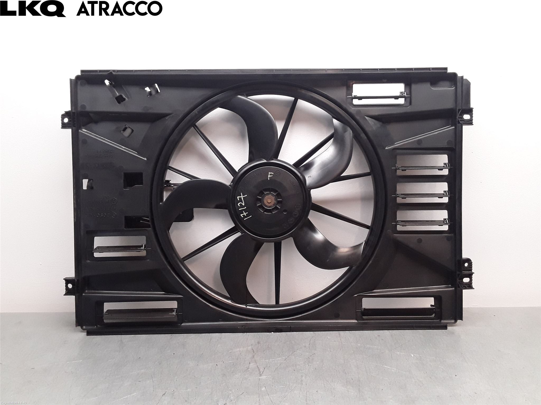 Volkswagen VW GOLF VI 09-13 Kjølevifte Elektrisk