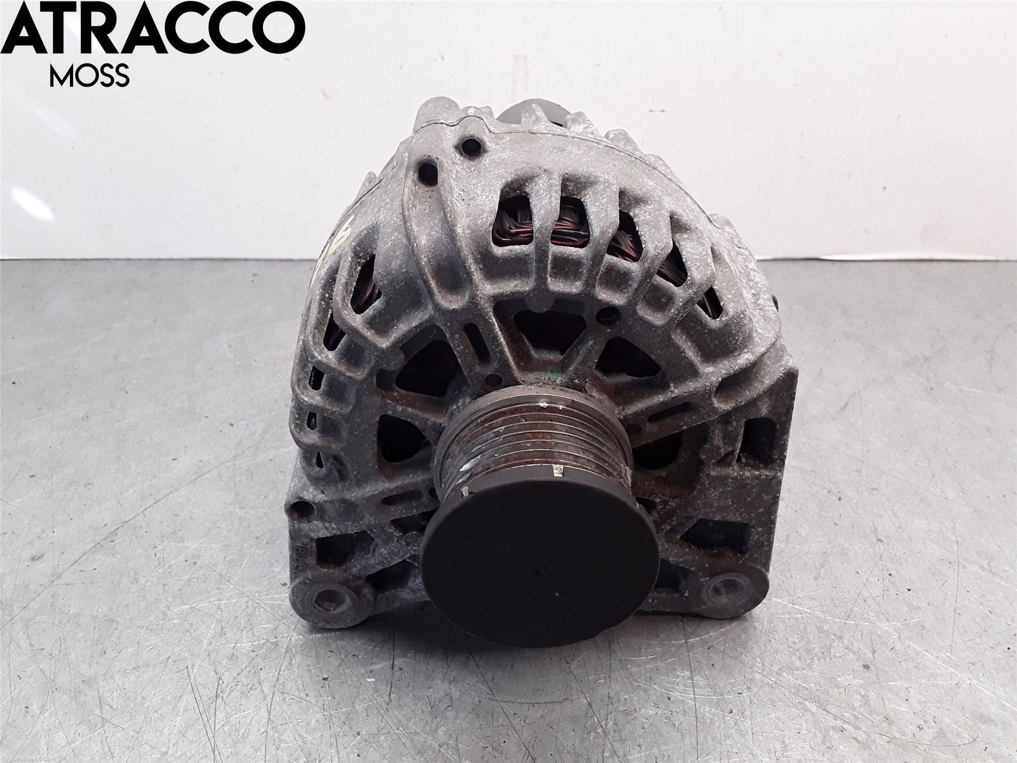 Renault CAPTUR 13-19 Dynamo