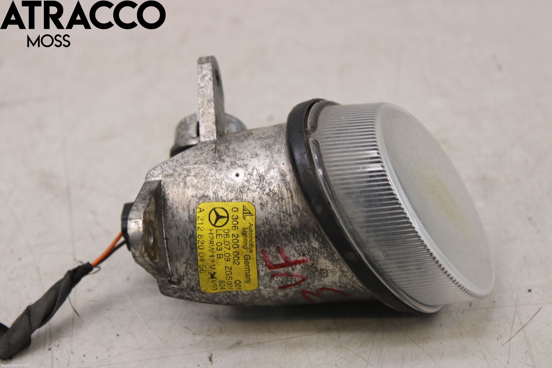 Mercedes-Benz MB E-KLASS (W212) 09-16 Parklykt Foran Høyre