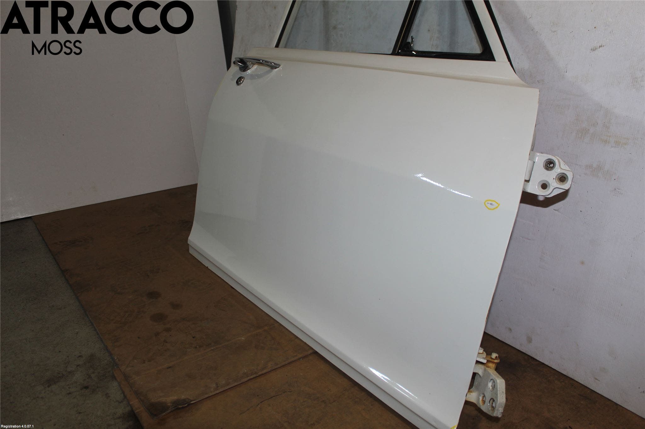 Chevrolet NOVA Dør 4D Foran Høyre