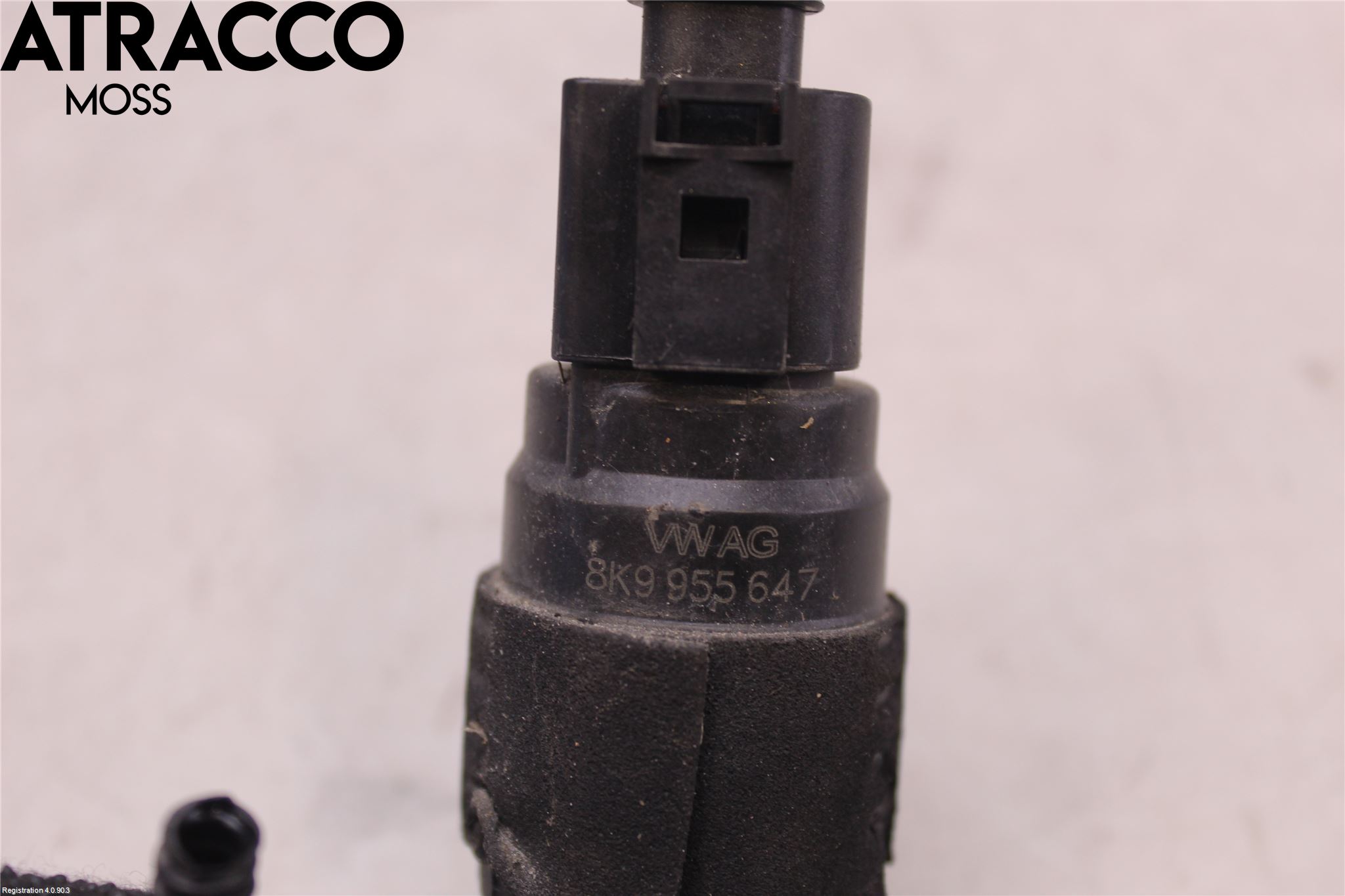 Audi A4 12-15 Spylerpumpe Frontrute